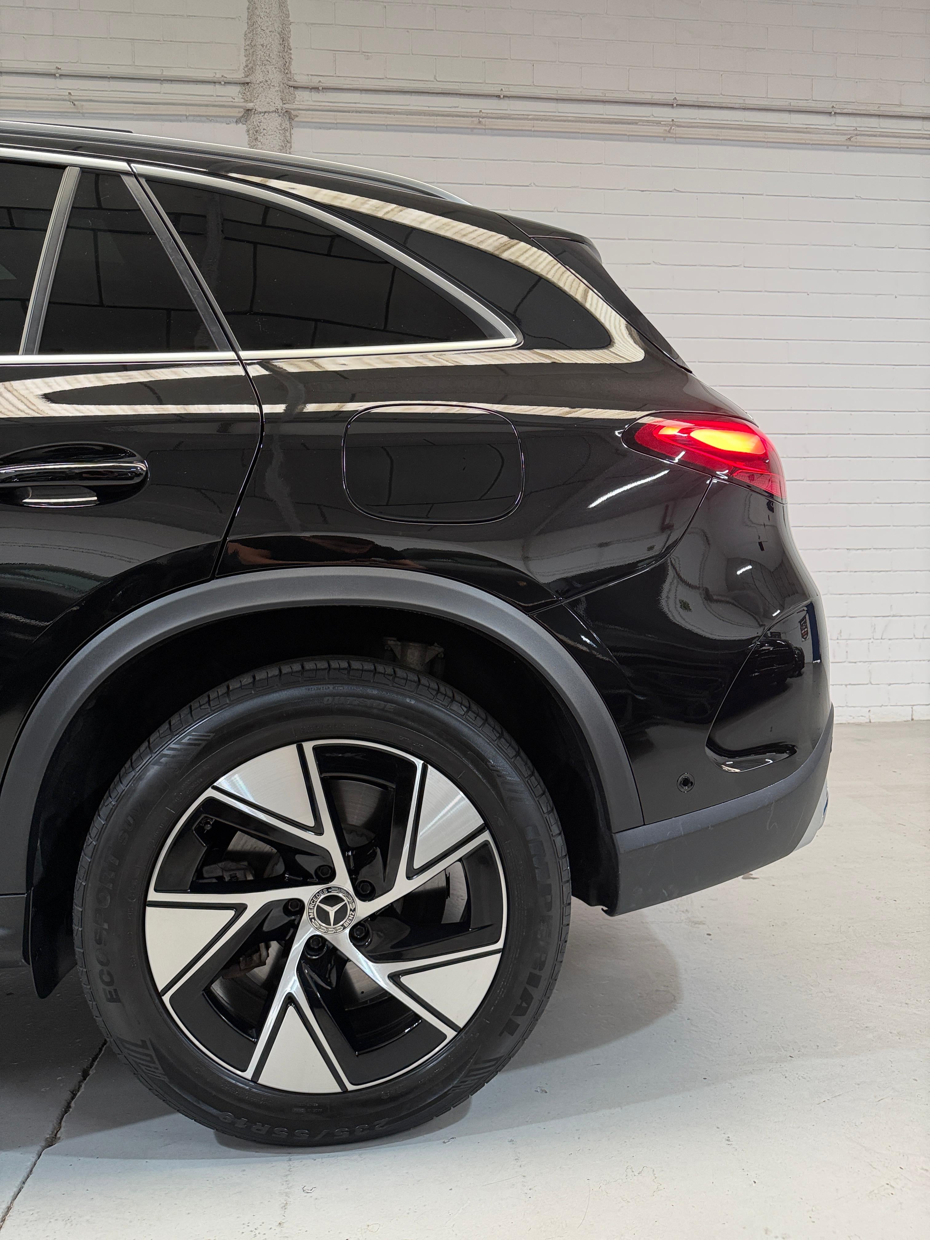 Mercedes-Benz GLC 300e 4 MATIC