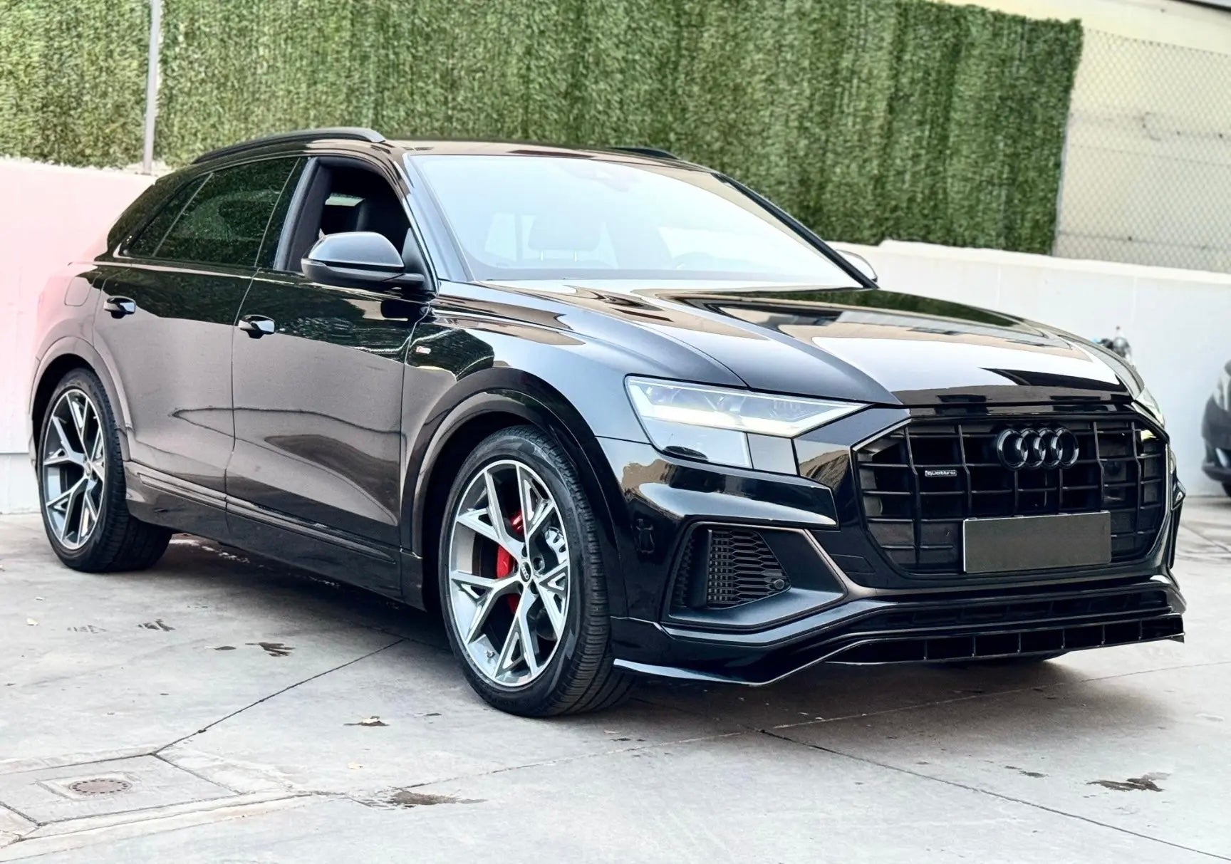 Audi Q8 55 TFSI Black Line