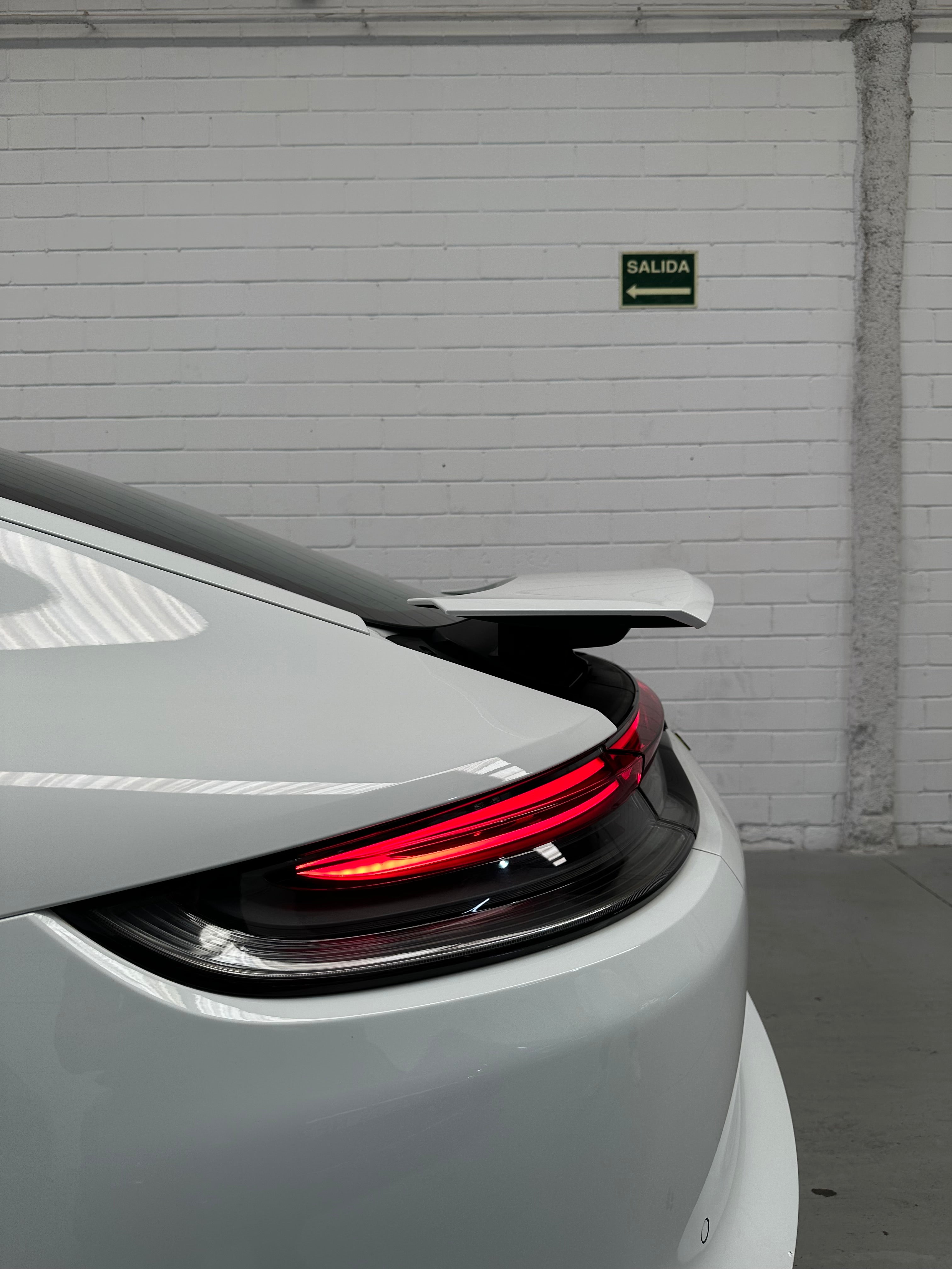Porsche Panamera 4 Ehybrid Sport Design