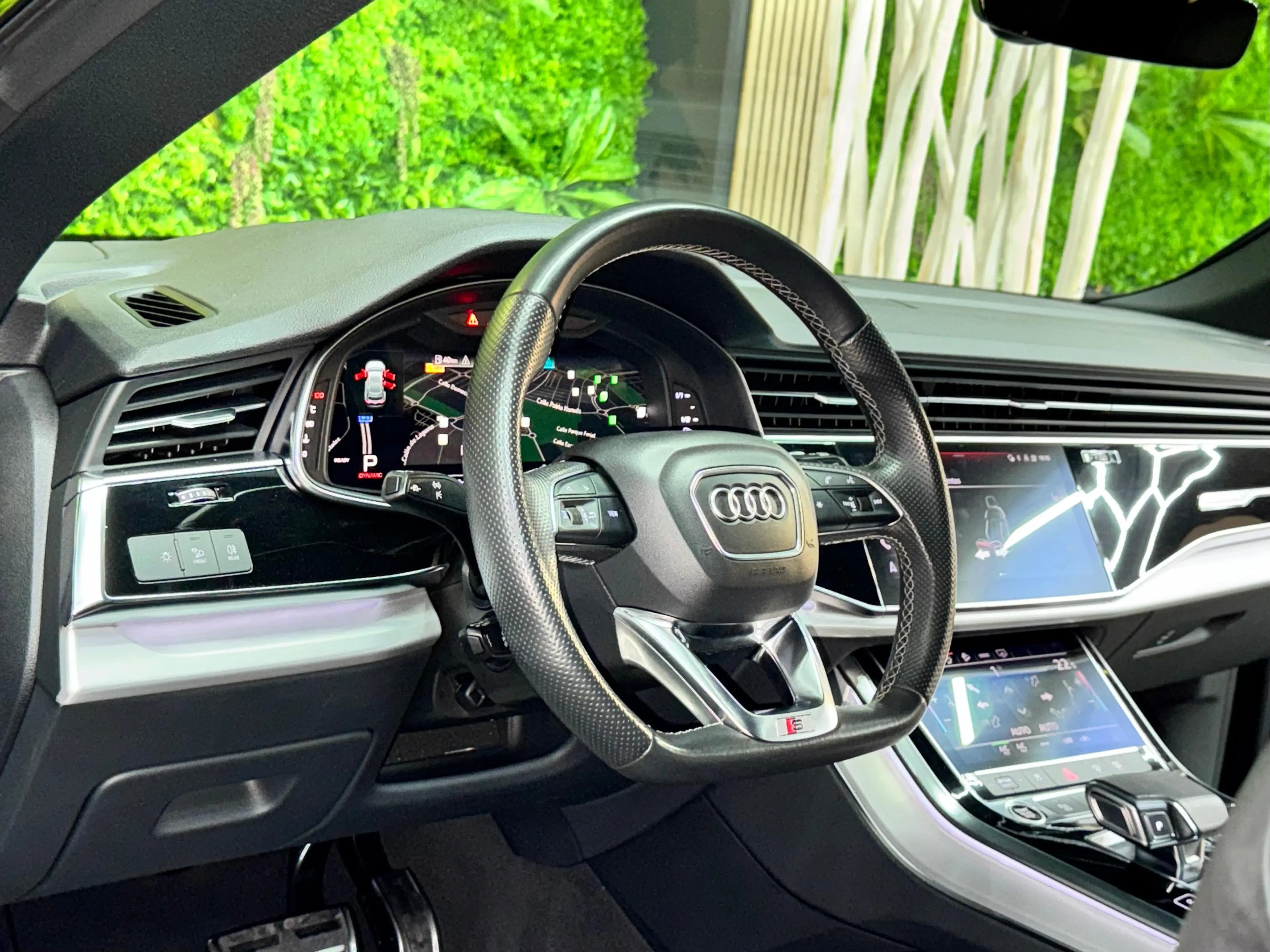 Audi Q8 55 TFSI Black Line