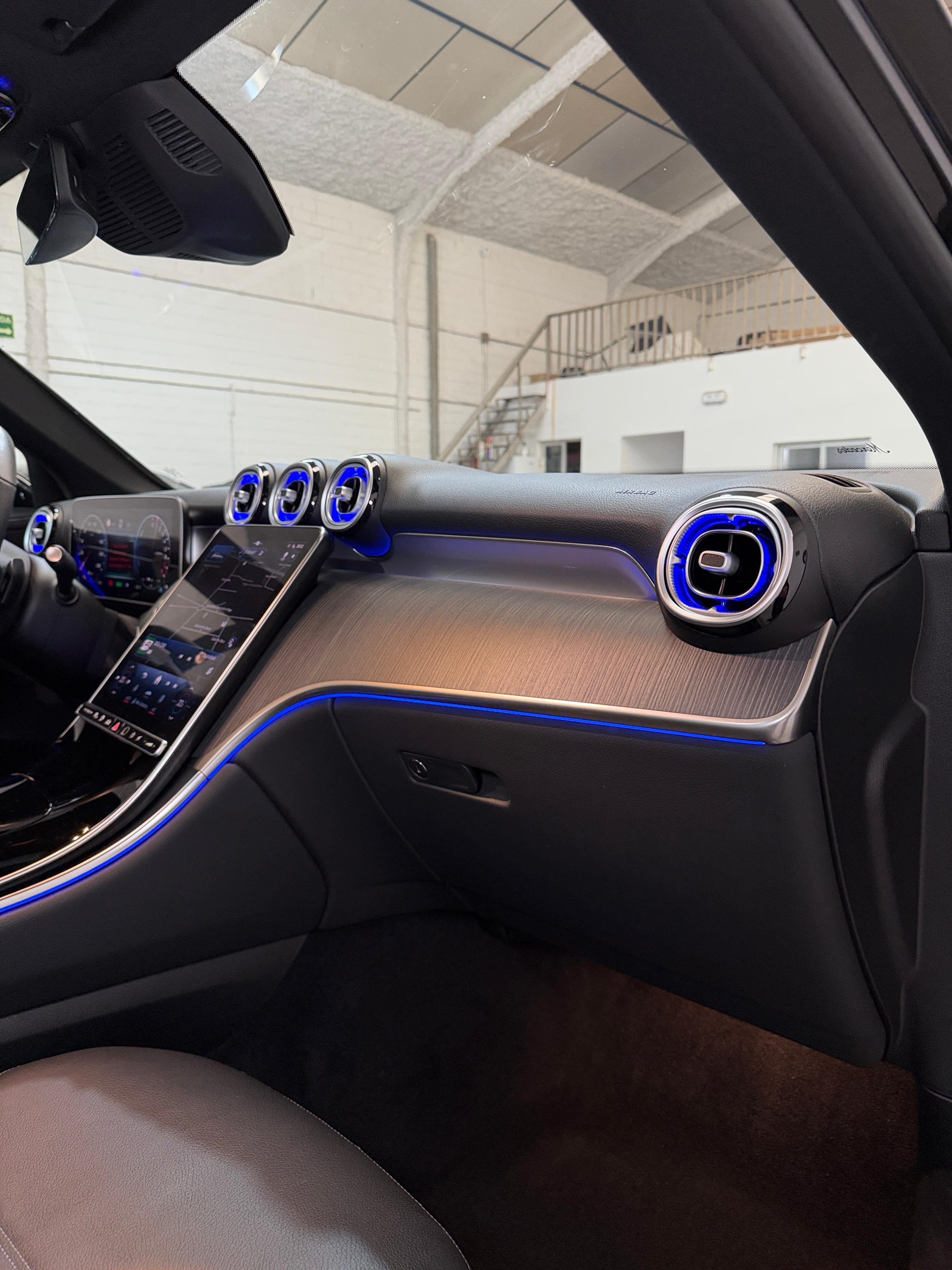 Mercedes-Benz GLC 300e 4 MATIC