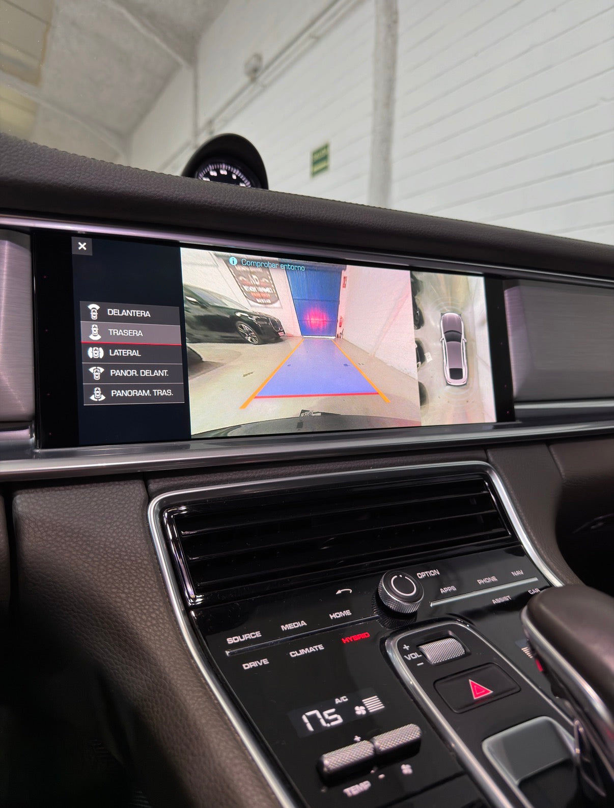 Porsche Panamera 4 Ehybrid