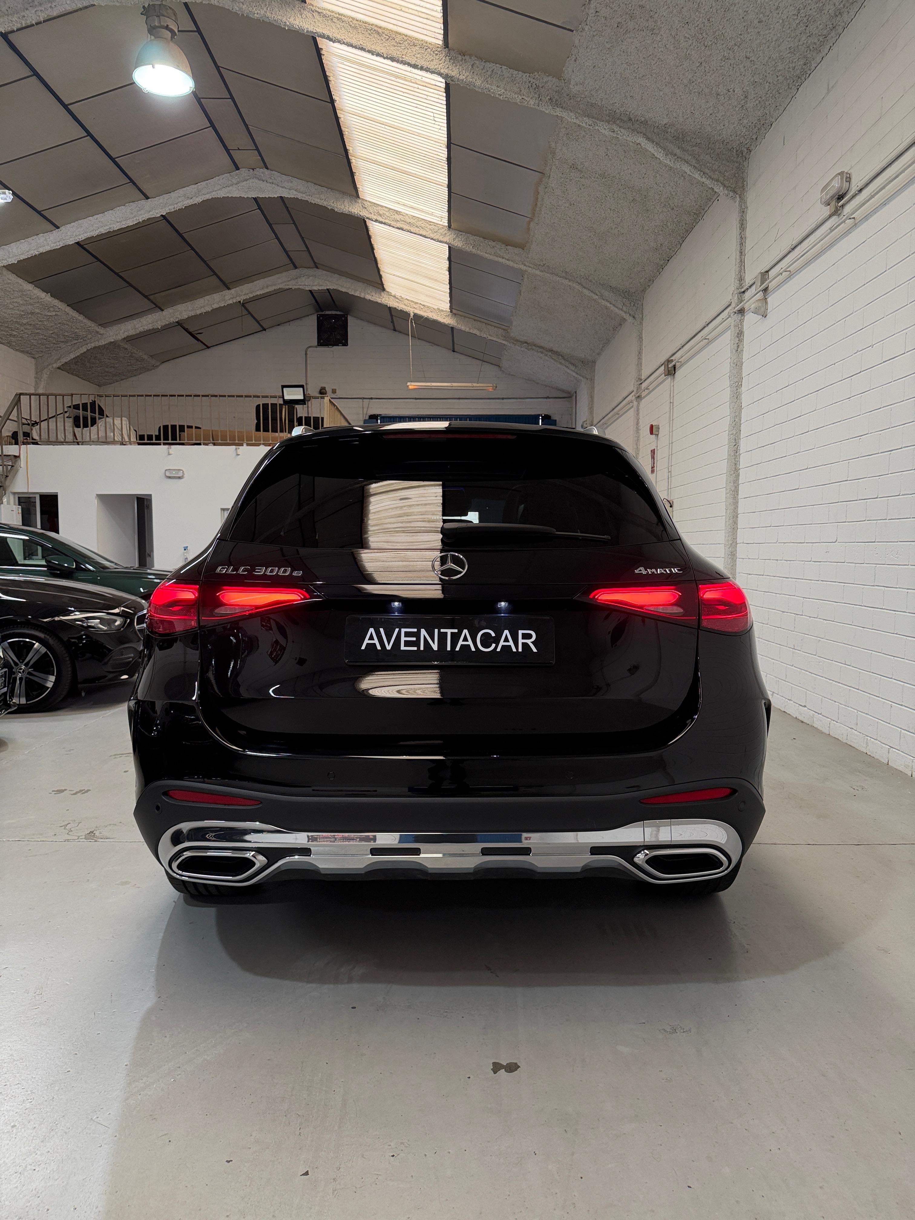 Mercedes-Benz GLC 300e 4 MATIC