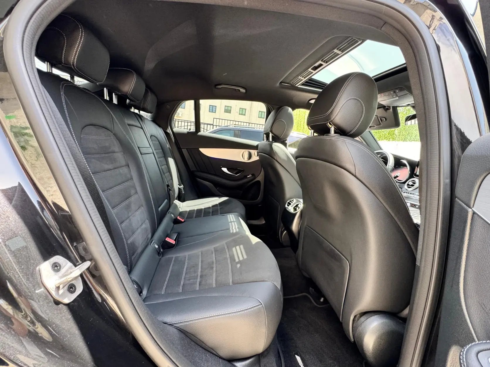 Mercedes-Benz GLC Coupé 300de AMG