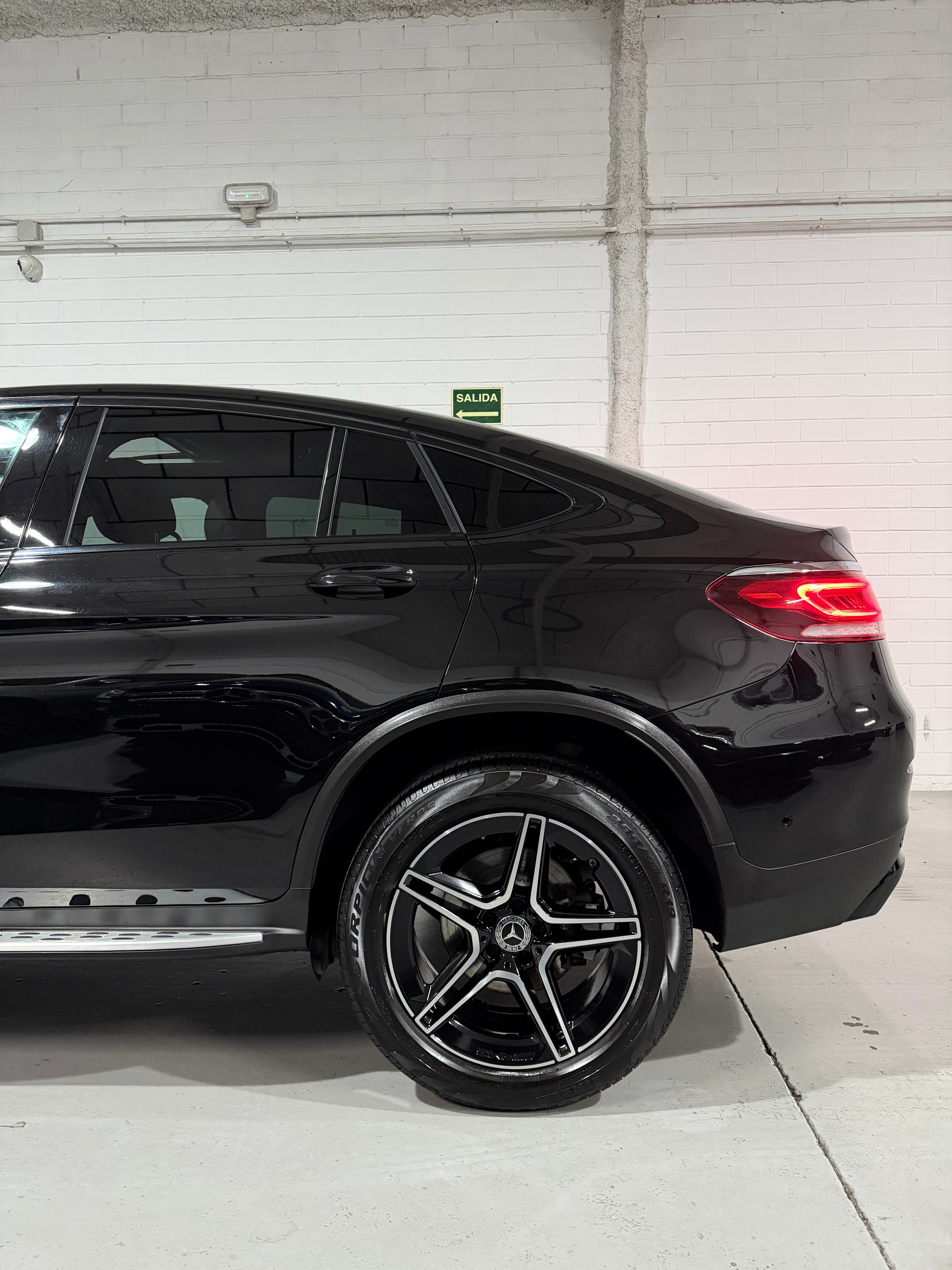 Mercedes-Benz GLC Coupé 300de AMG Line 4MATIC