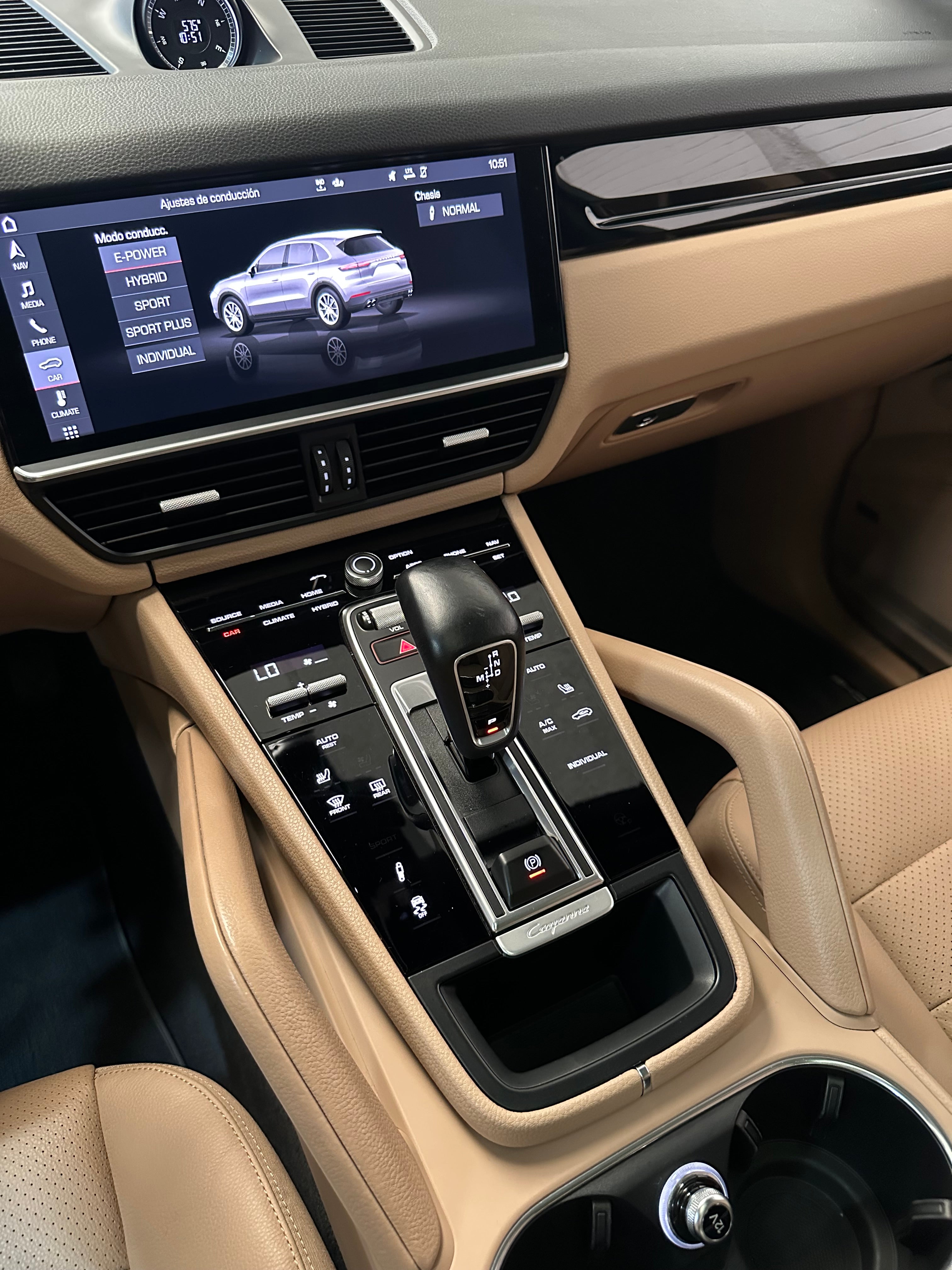 Porsche Cayenne 4 E-hybrid