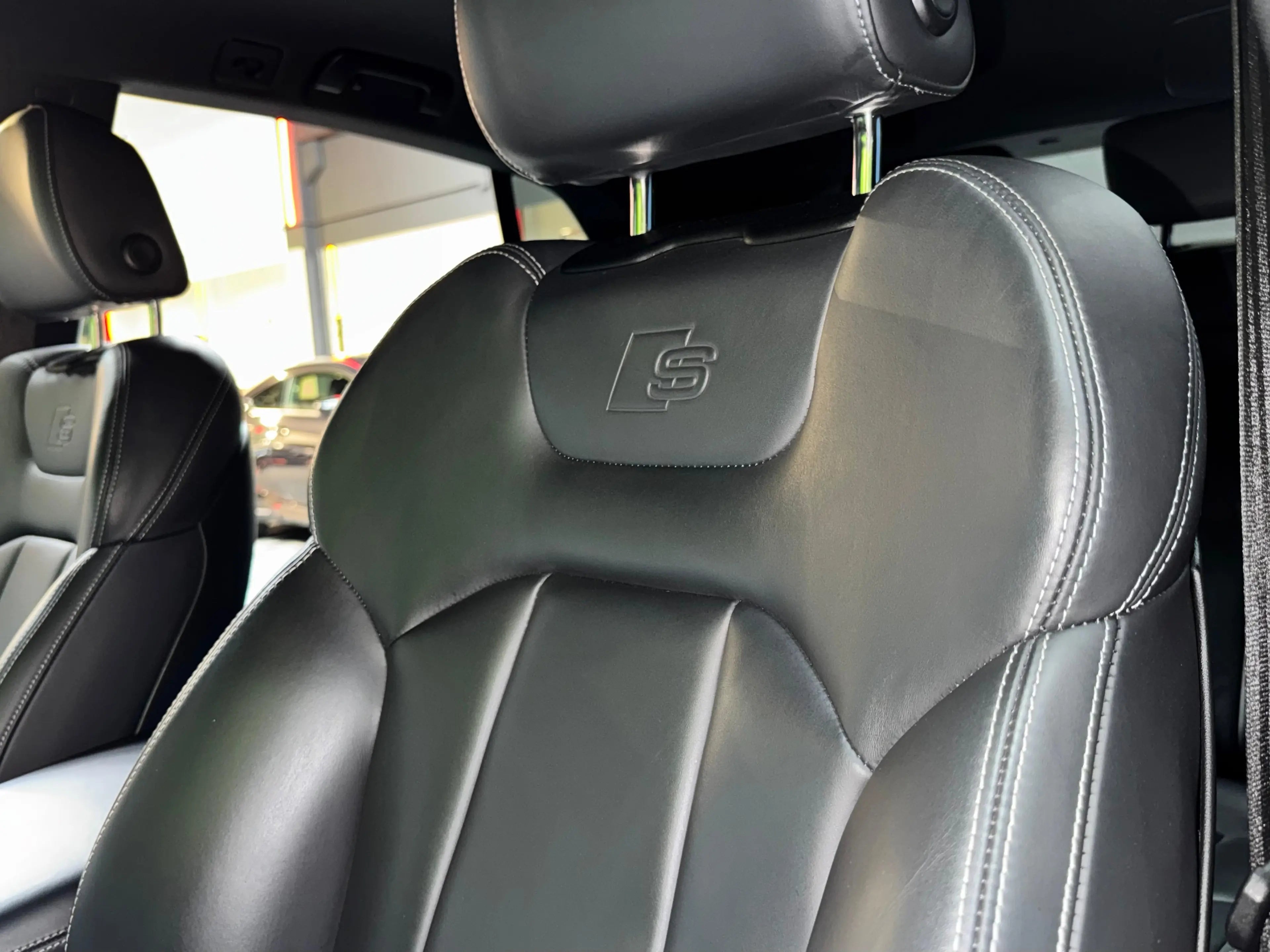 Audi Q8 55 TFSI Black Line