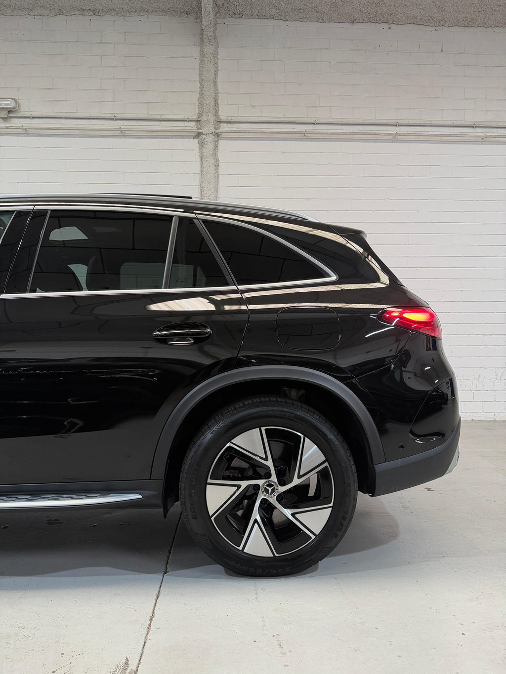 Mercedes-Benz GLC 300e 4 MATIC