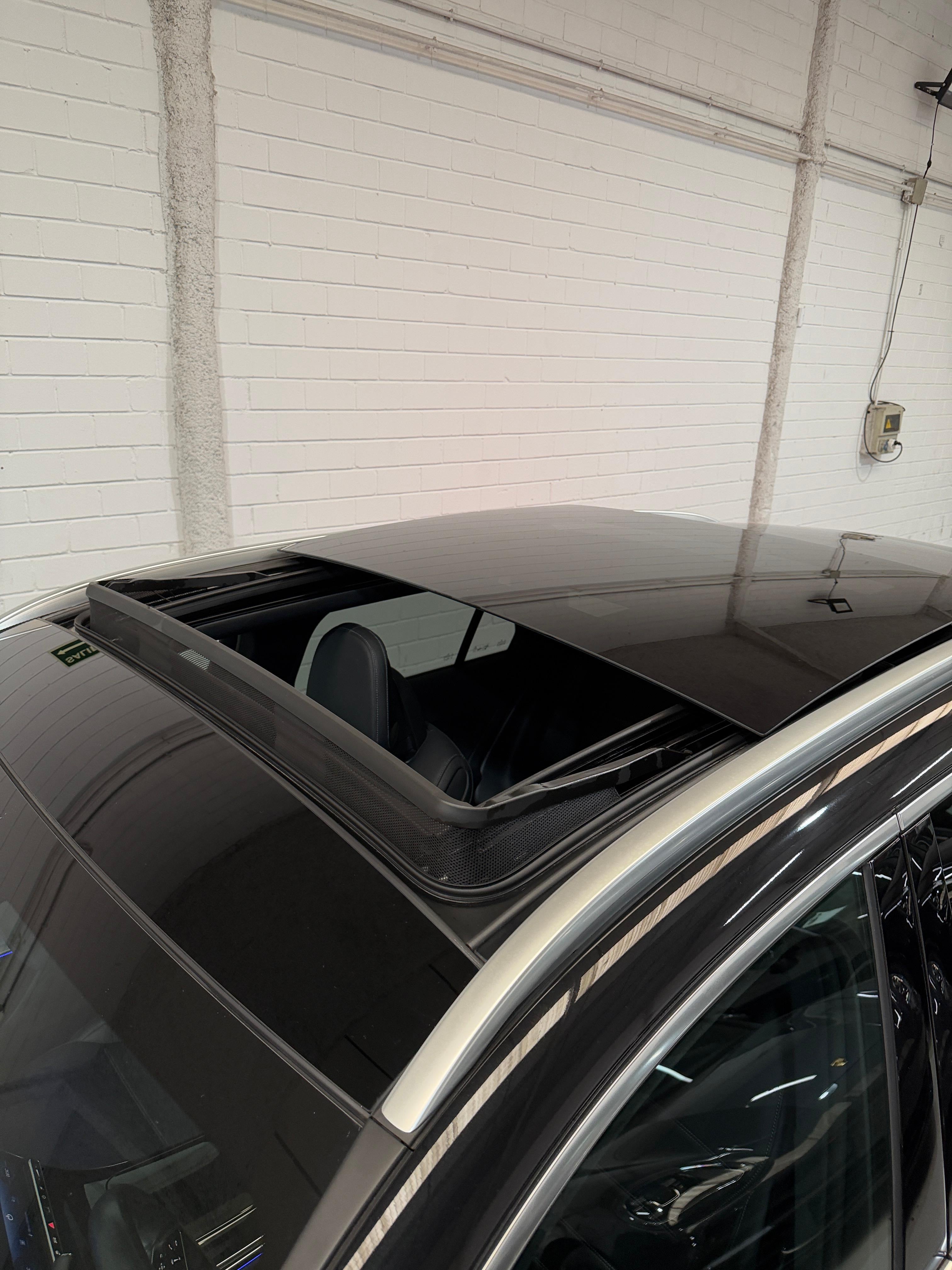 Mercedes-Benz GLC 300e 4 MATIC