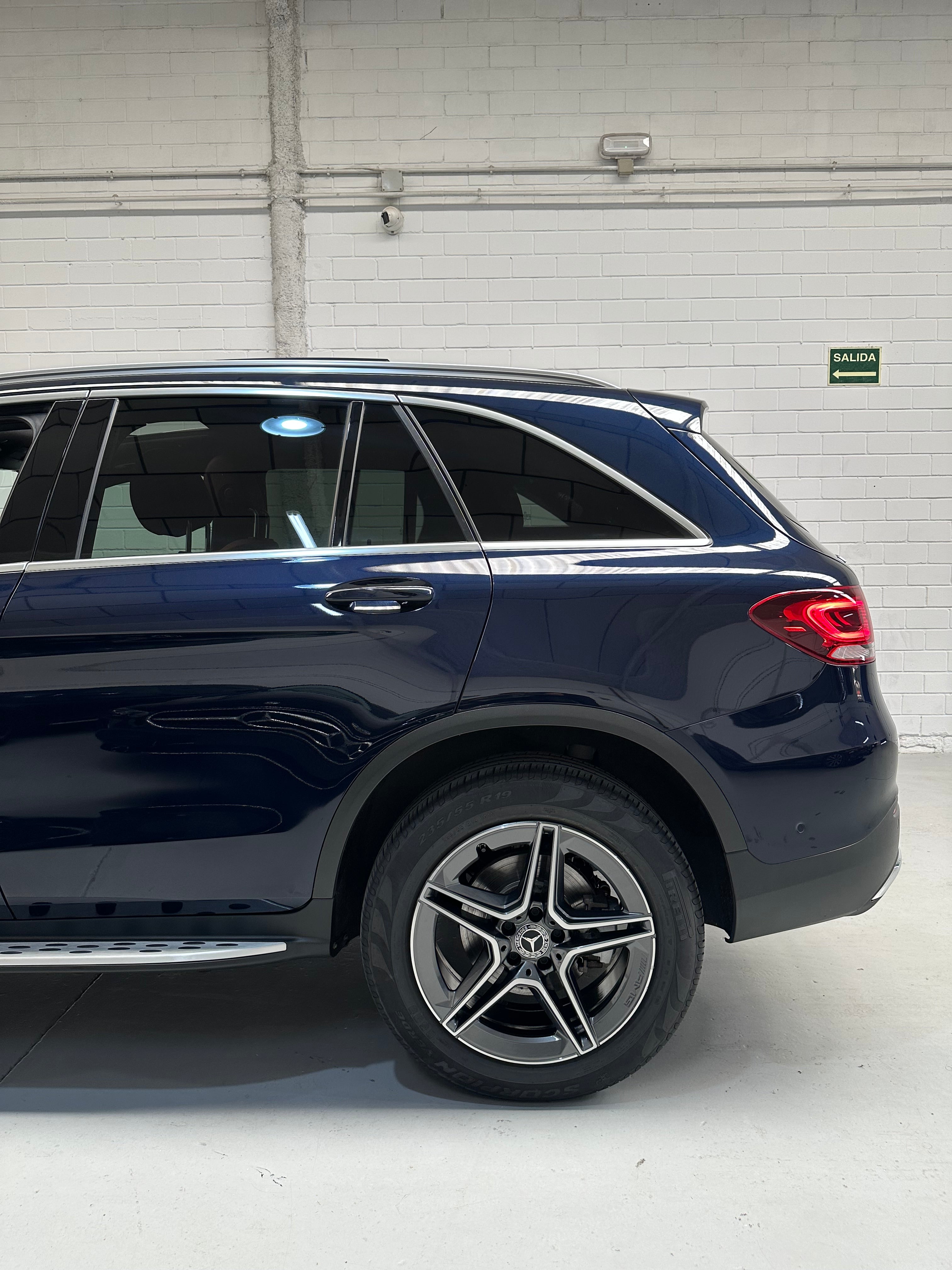Mercedes-Benz GLC 300de AMG