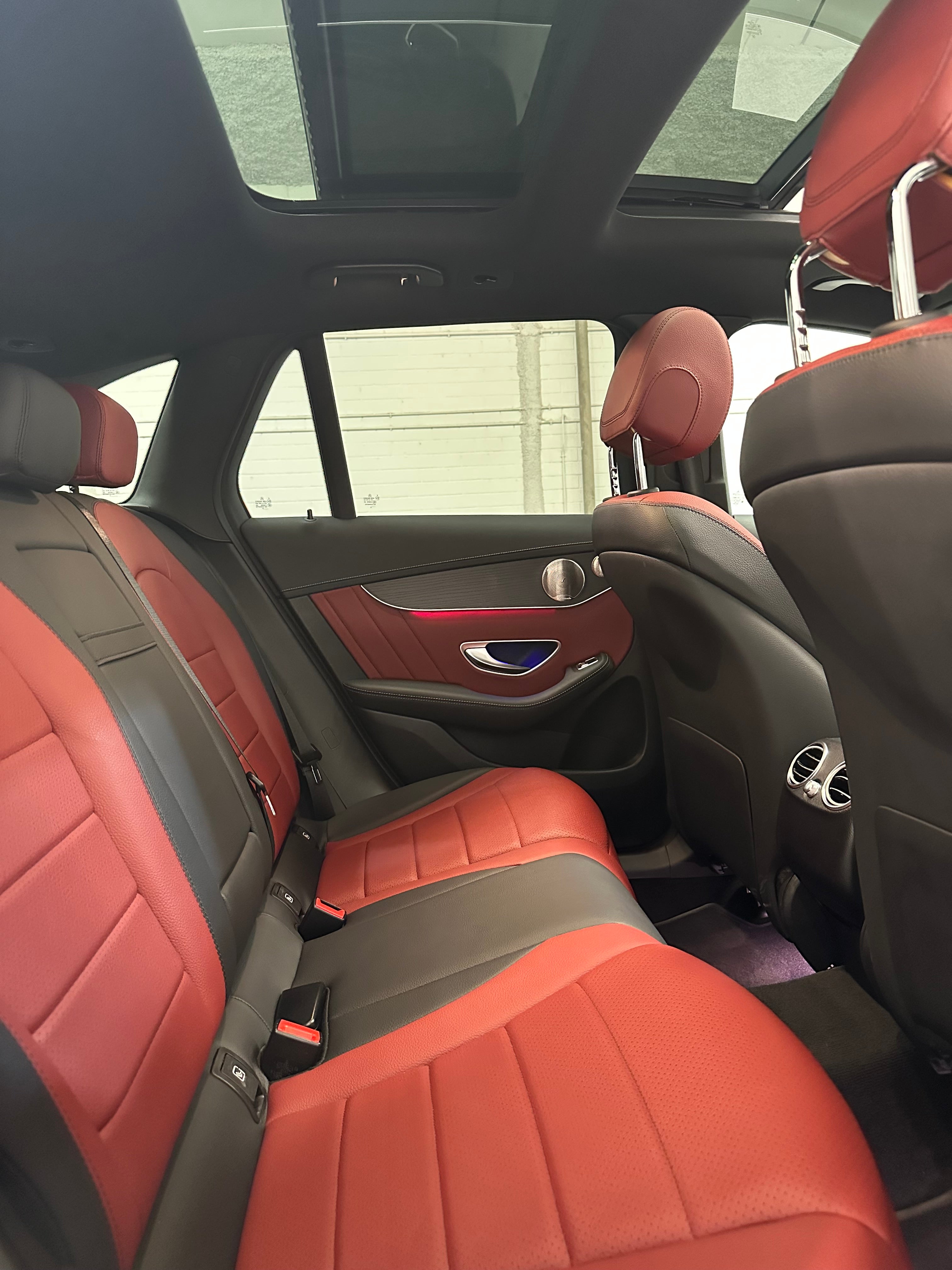 Mercedes-Benz GLC 300de AMG