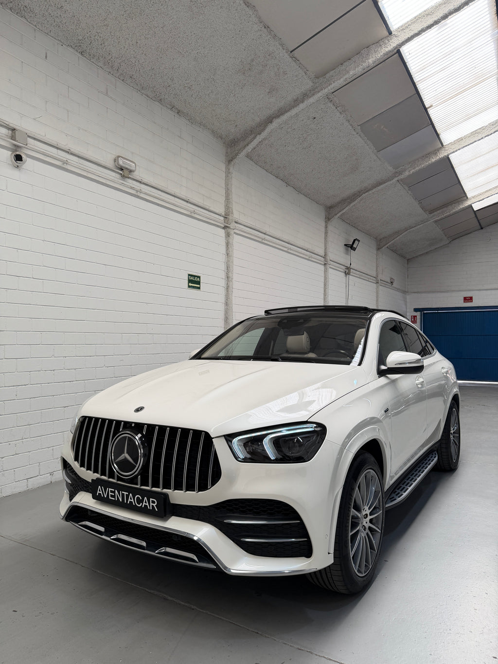 Mercedes-Benz GLE Coupé 350de AMG Line Blanco Perla