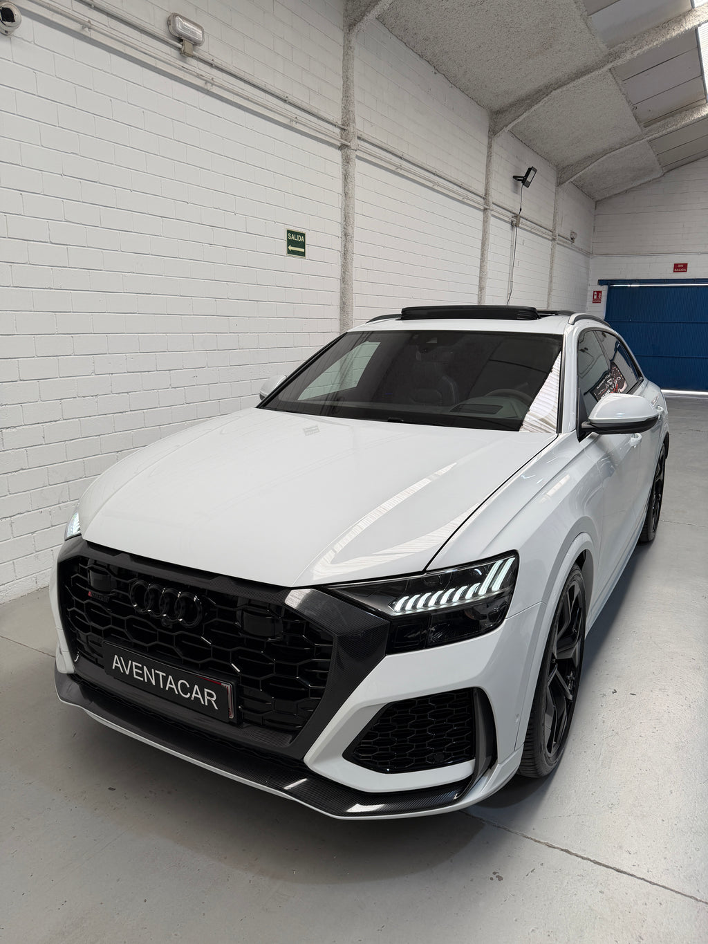 Audi RSQ8 Full Carbono