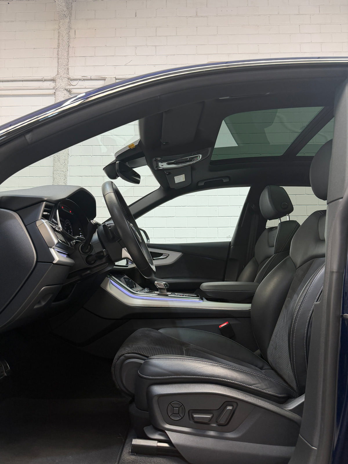 AUDI Q8 50 TDI S Line Black Line