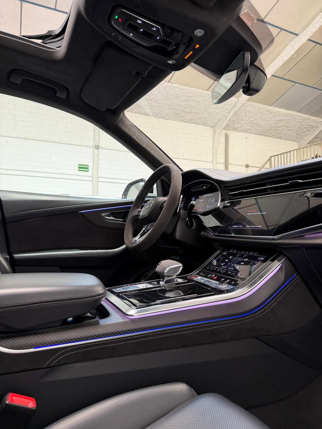 Audi RSQ8 Full Carbono