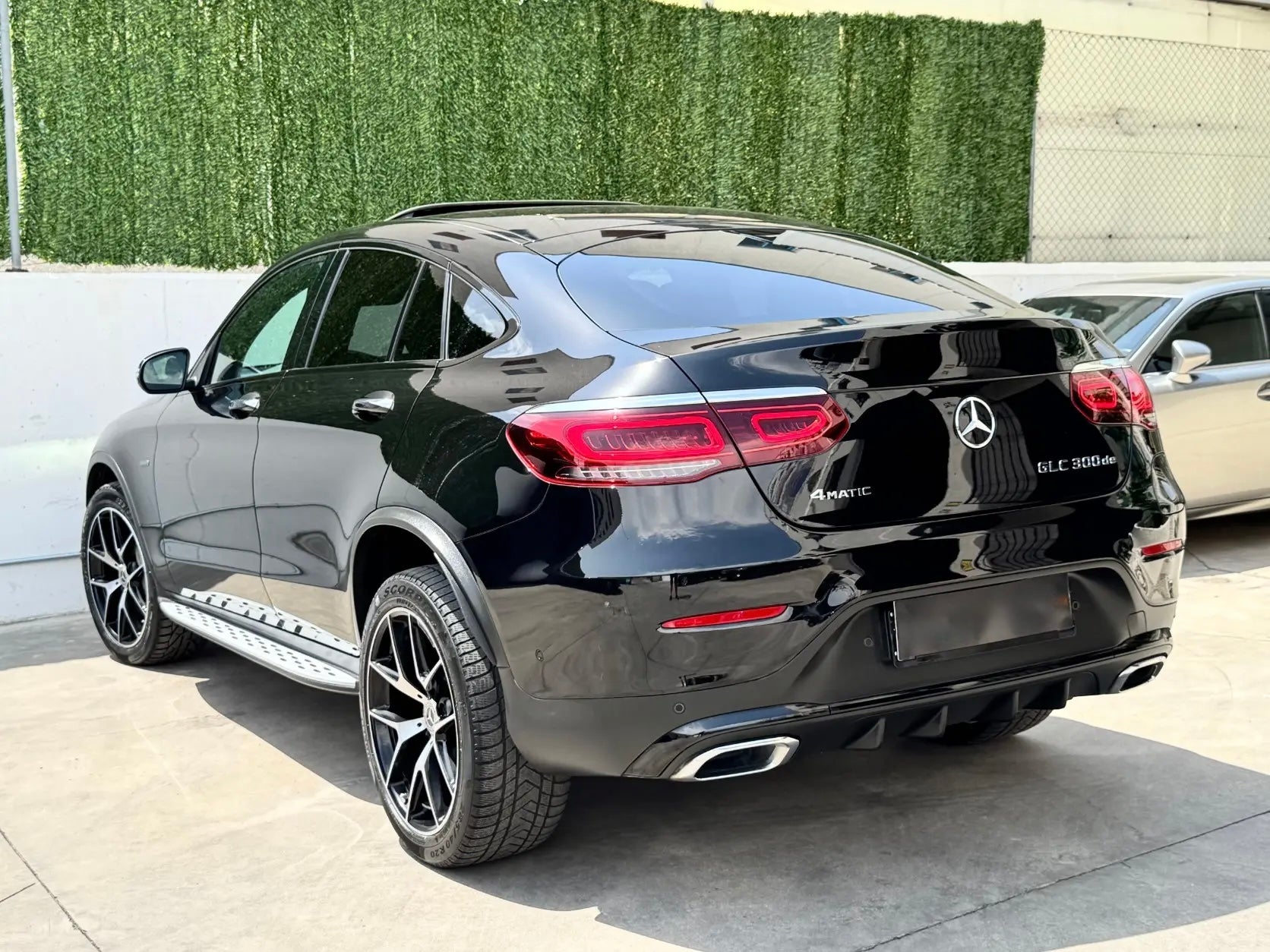 Mercedes-Benz GLC Coupé 300de AMG