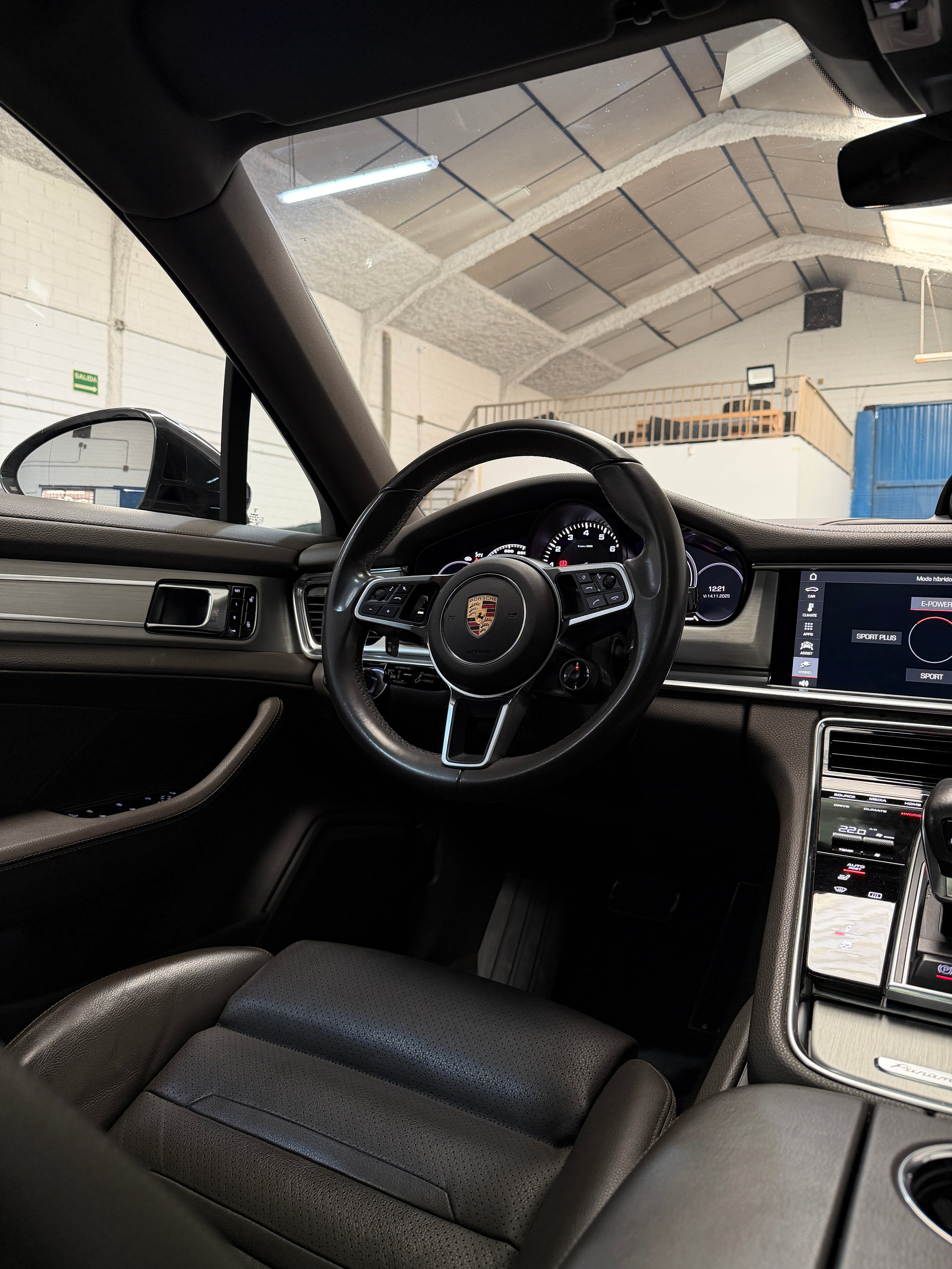 Porsche Panamera 4 Ehybrid