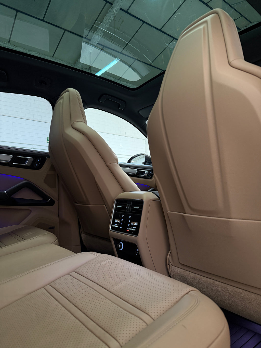 Porsche Cayenne Coupé E-Hybrid PLATINUM EDITION