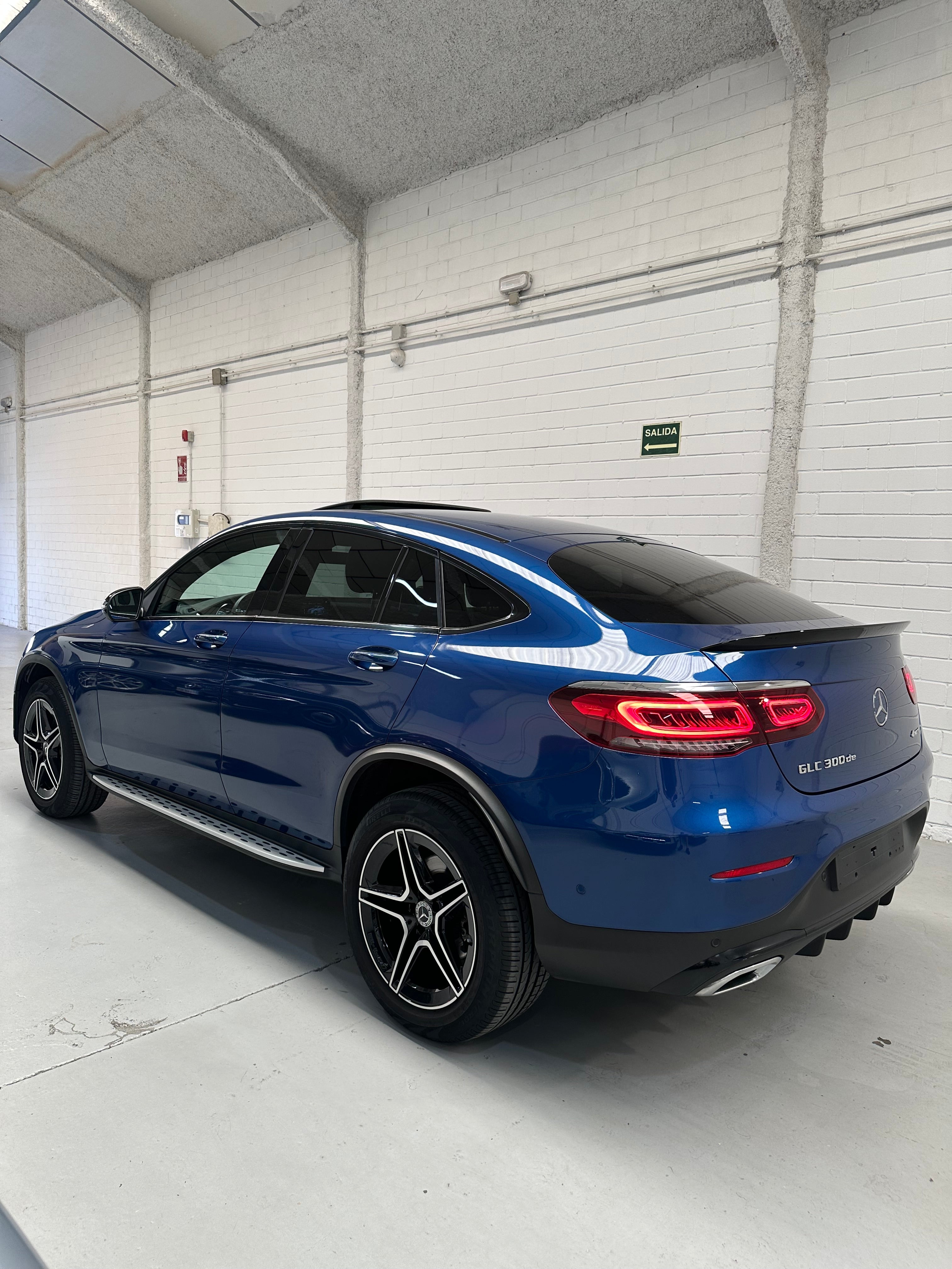 Mercedes Benz GLC Coupé 300de AMG Line