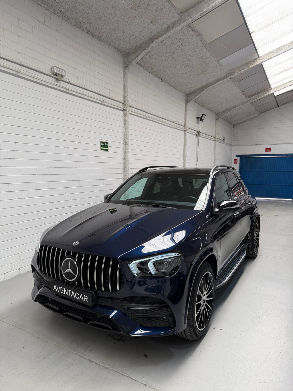 Mercedes-Benz GLE 350de AMG Line Azul Marino