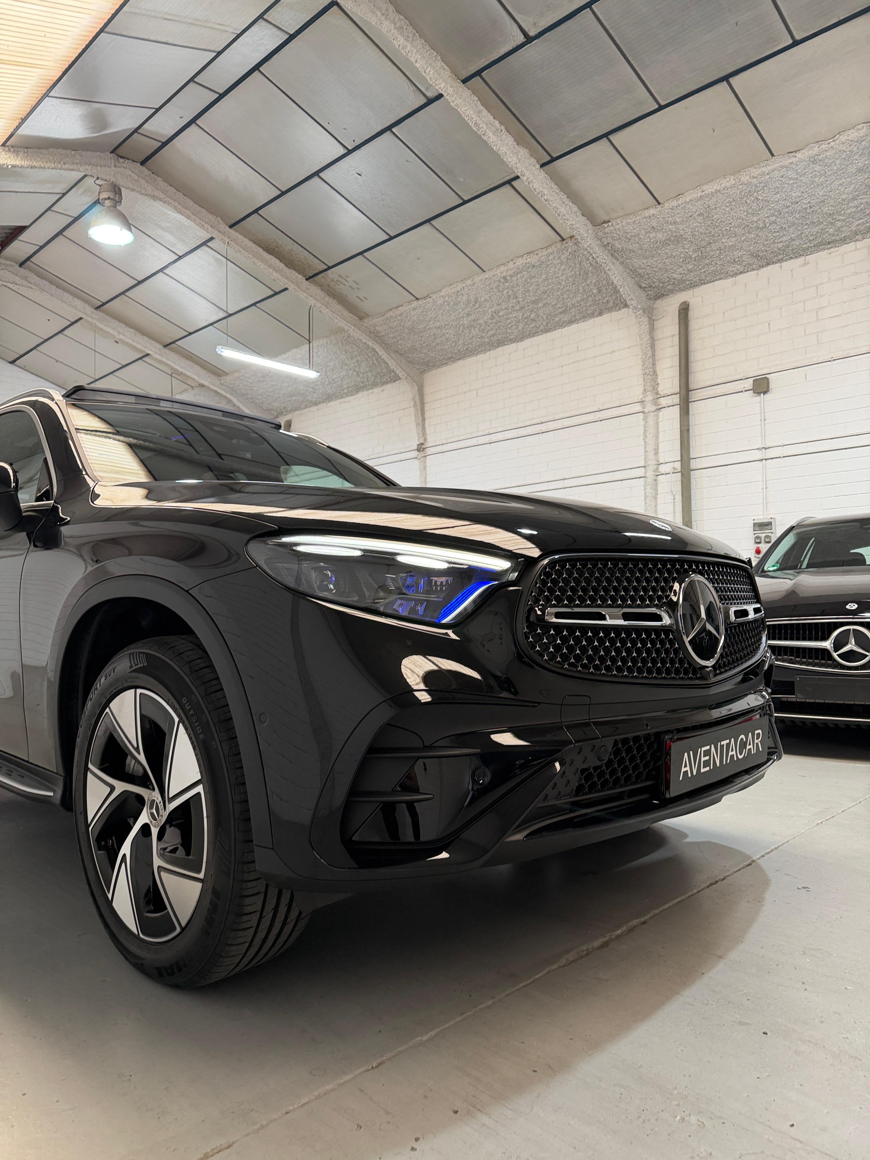 Mercedes-Benz GLC 300e 4 MATIC