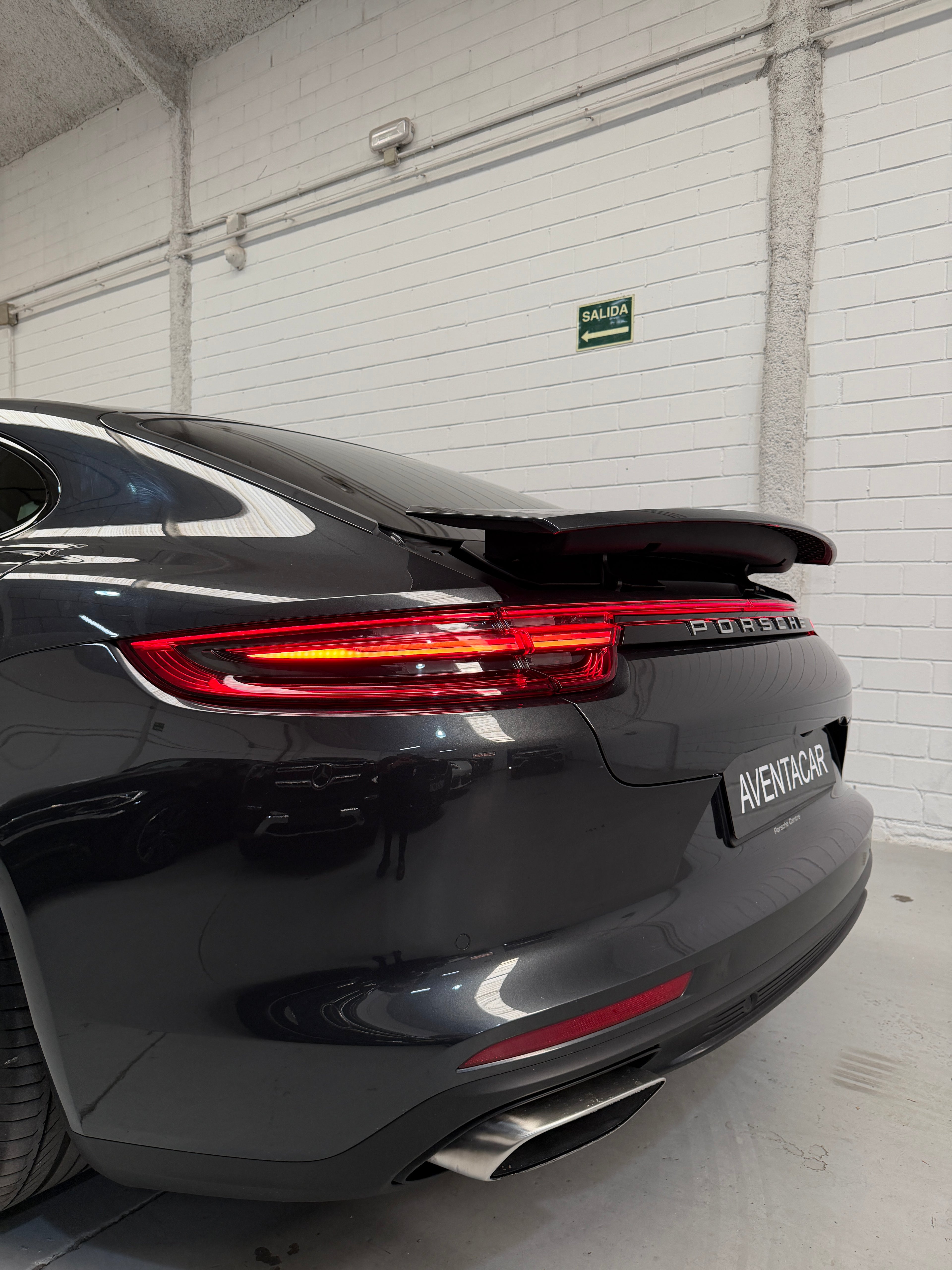 Porsche Panamera 4 Ehybrid