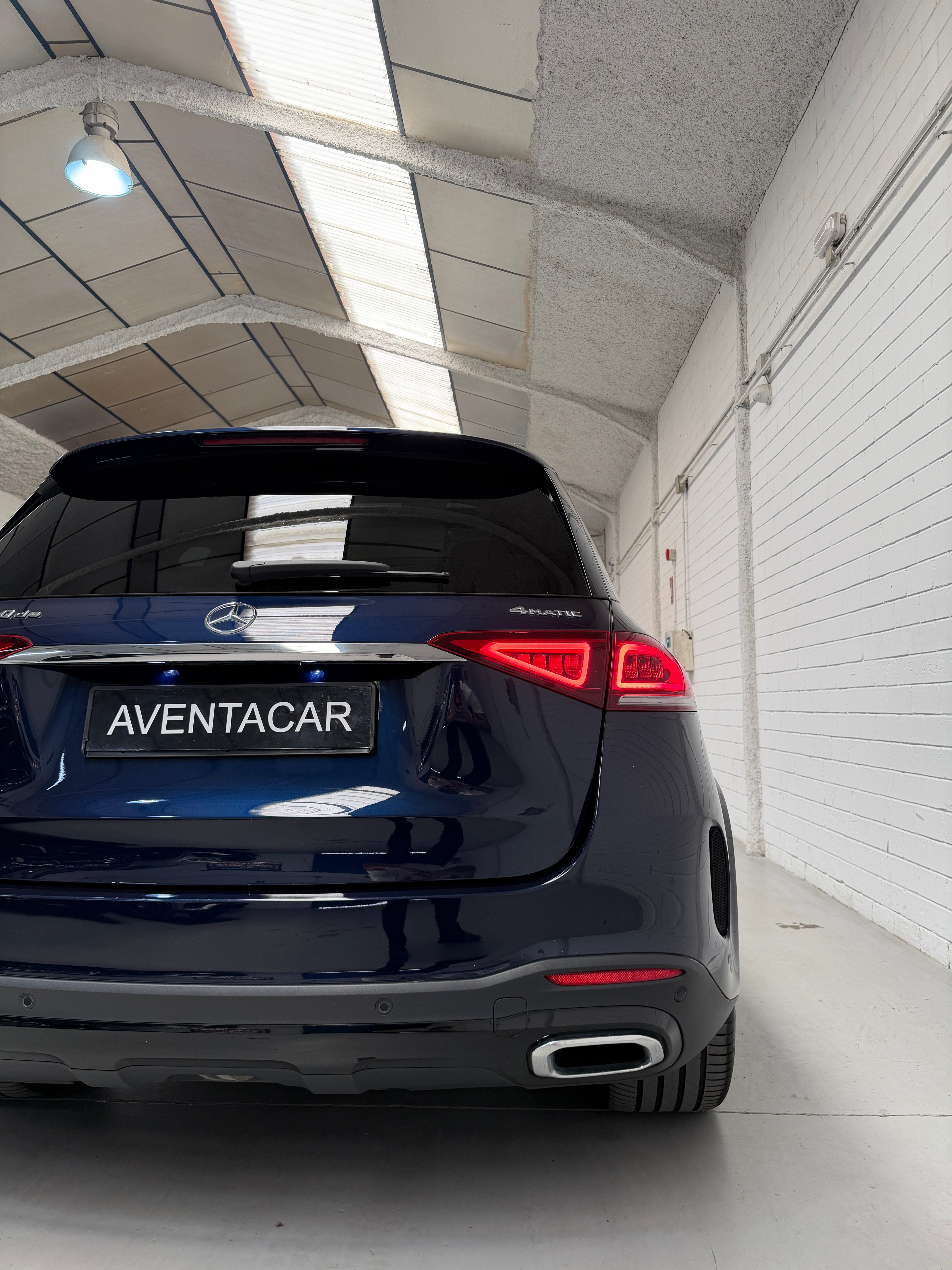 Mercedes-Benz GLE 350de AMG Line Azul Marino