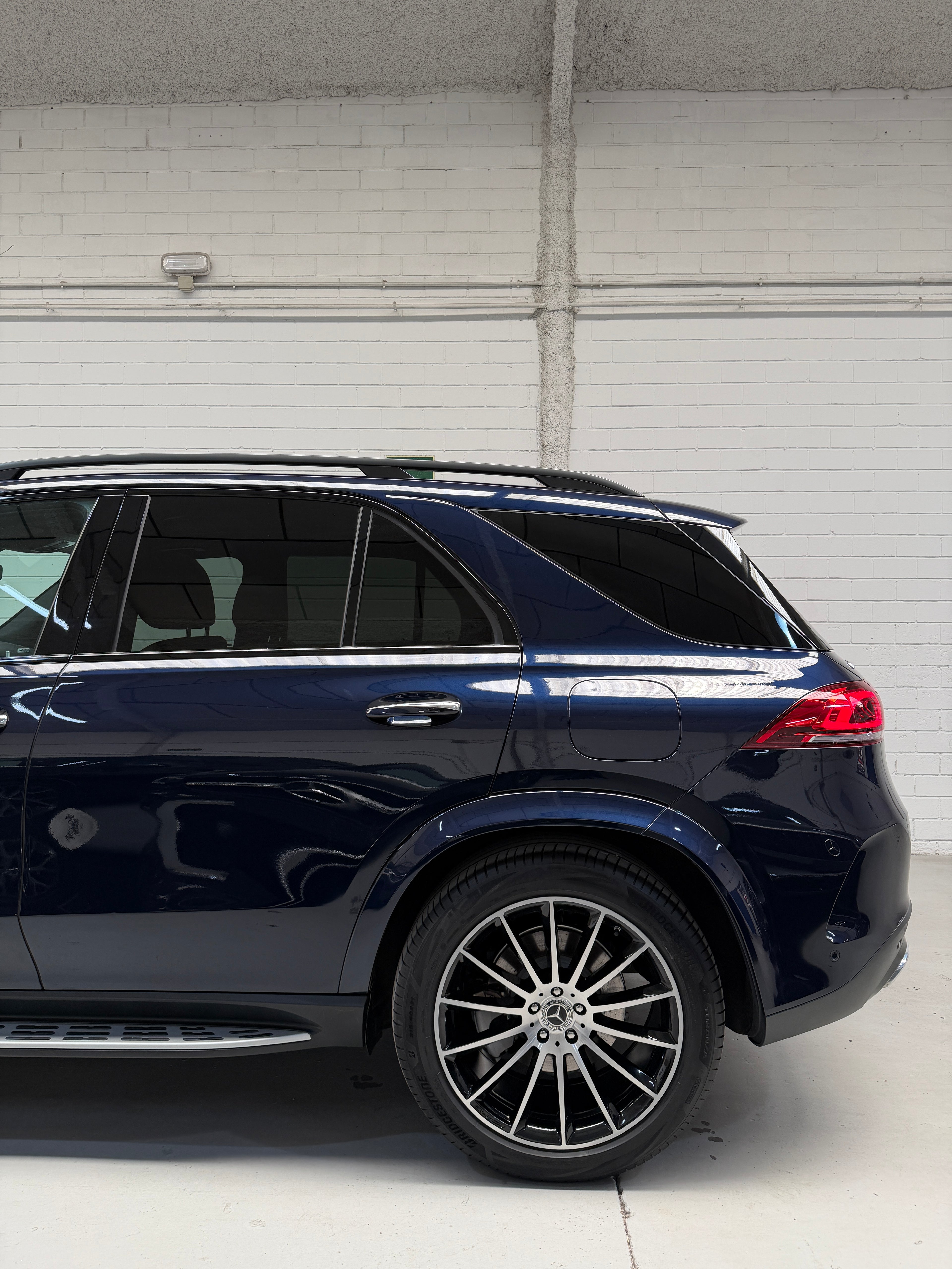 Mercedes-Benz GLE 350de AMG Line Azul Marino
