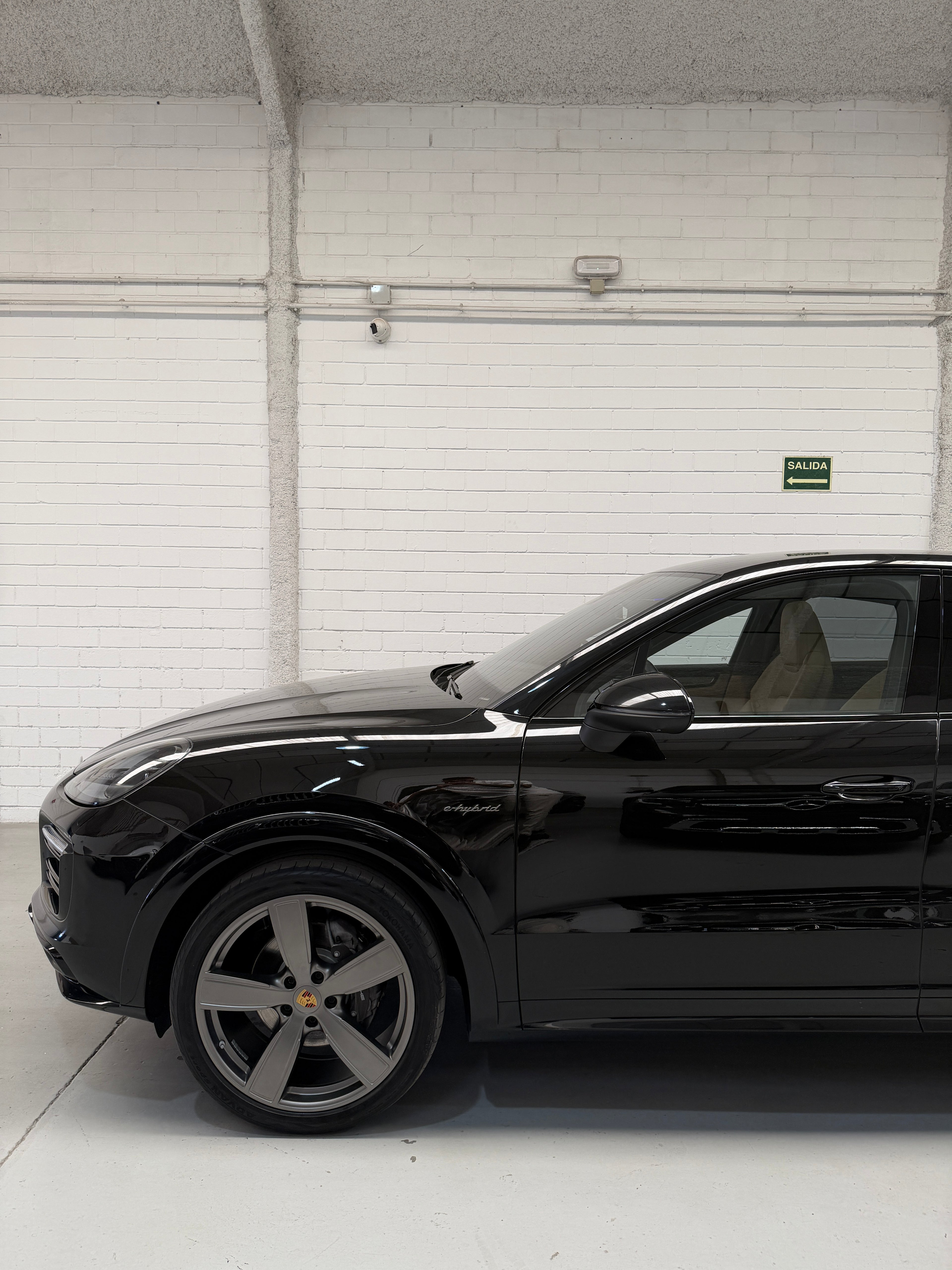 Porsche Cayenne Coupé E-Hybrid PLATINUM EDITION