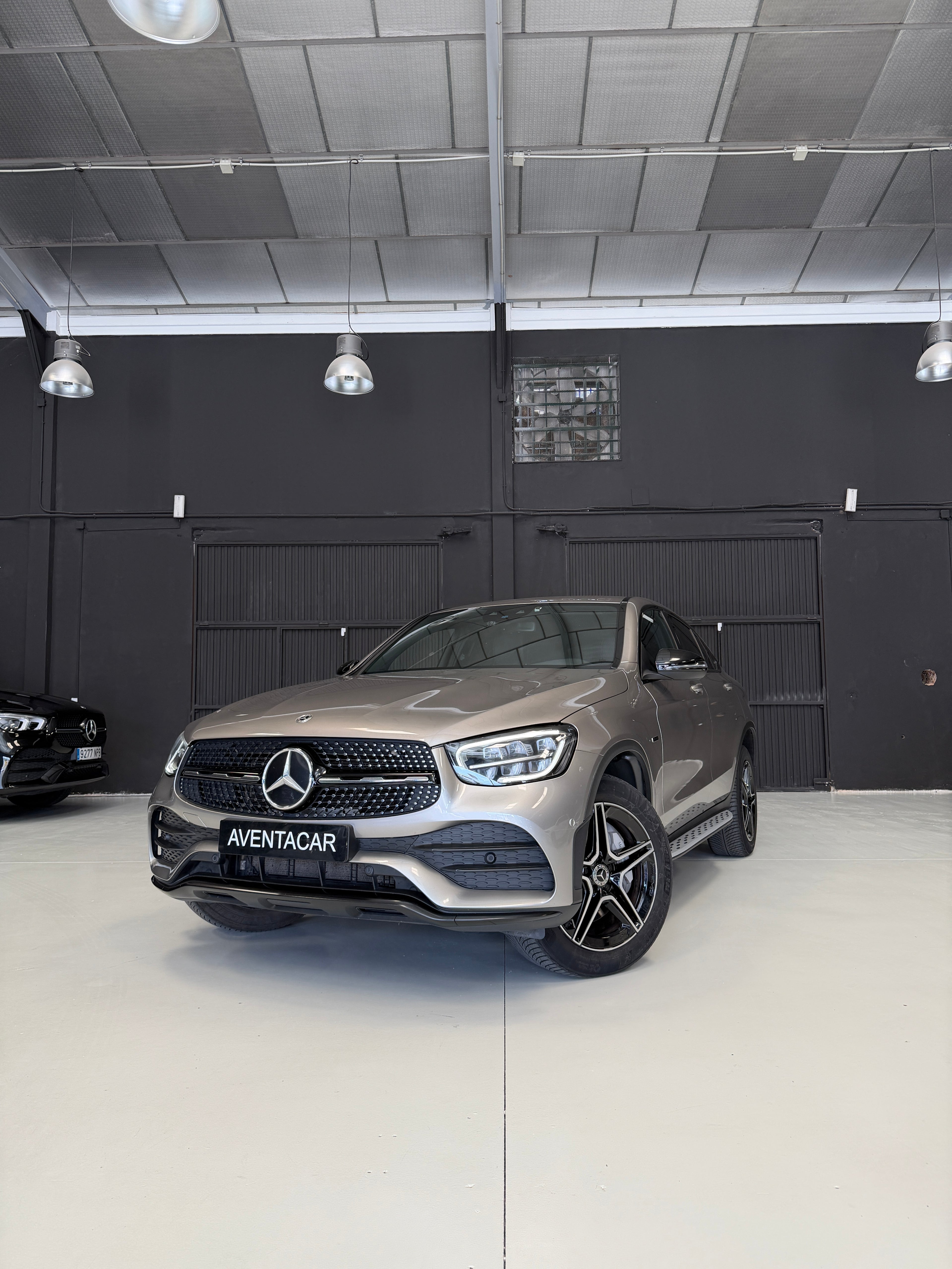 Mercedes-Benz GLC Coupé 300de AMG Line Champán