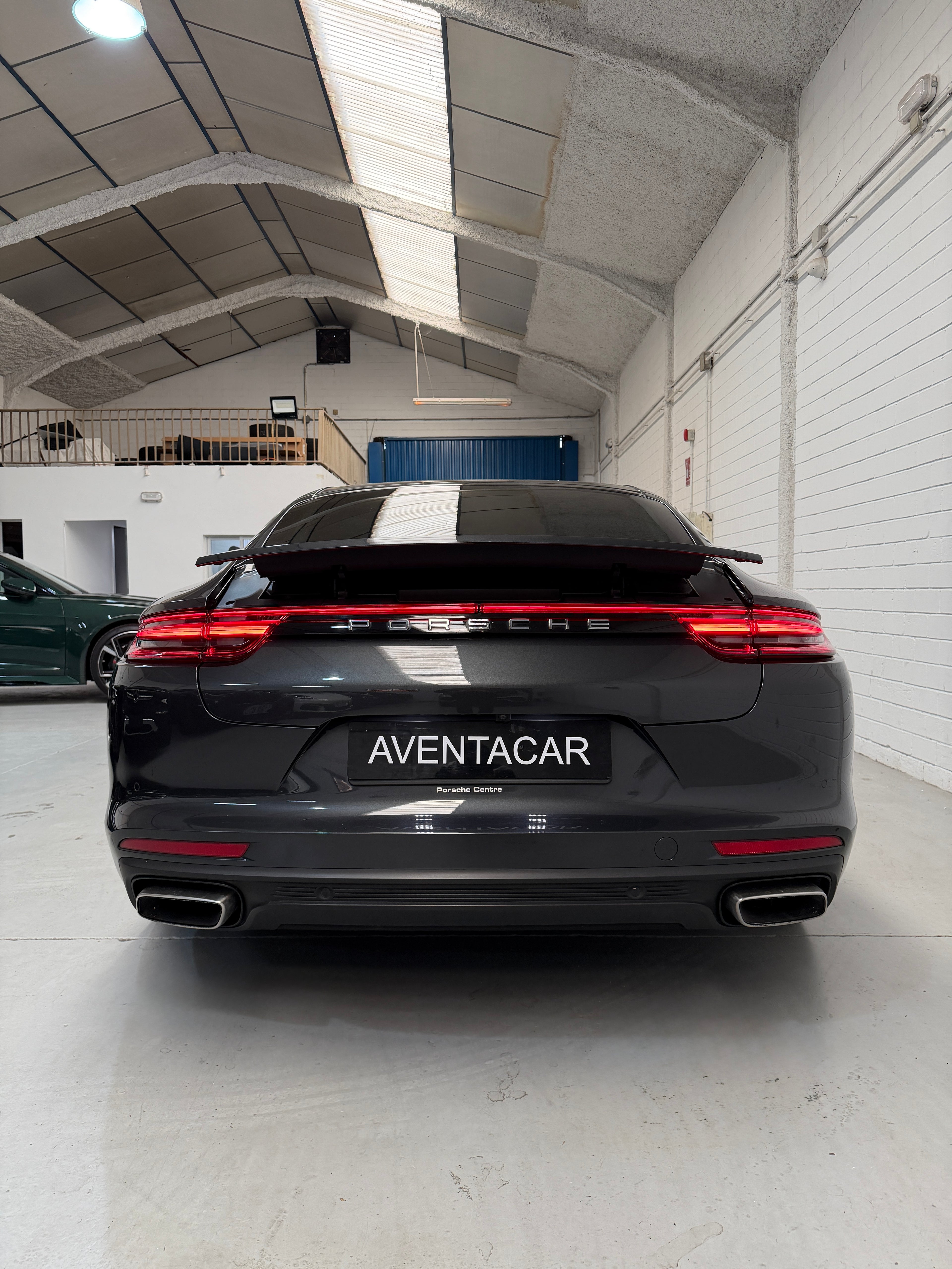 Porsche Panamera 4 Ehybrid