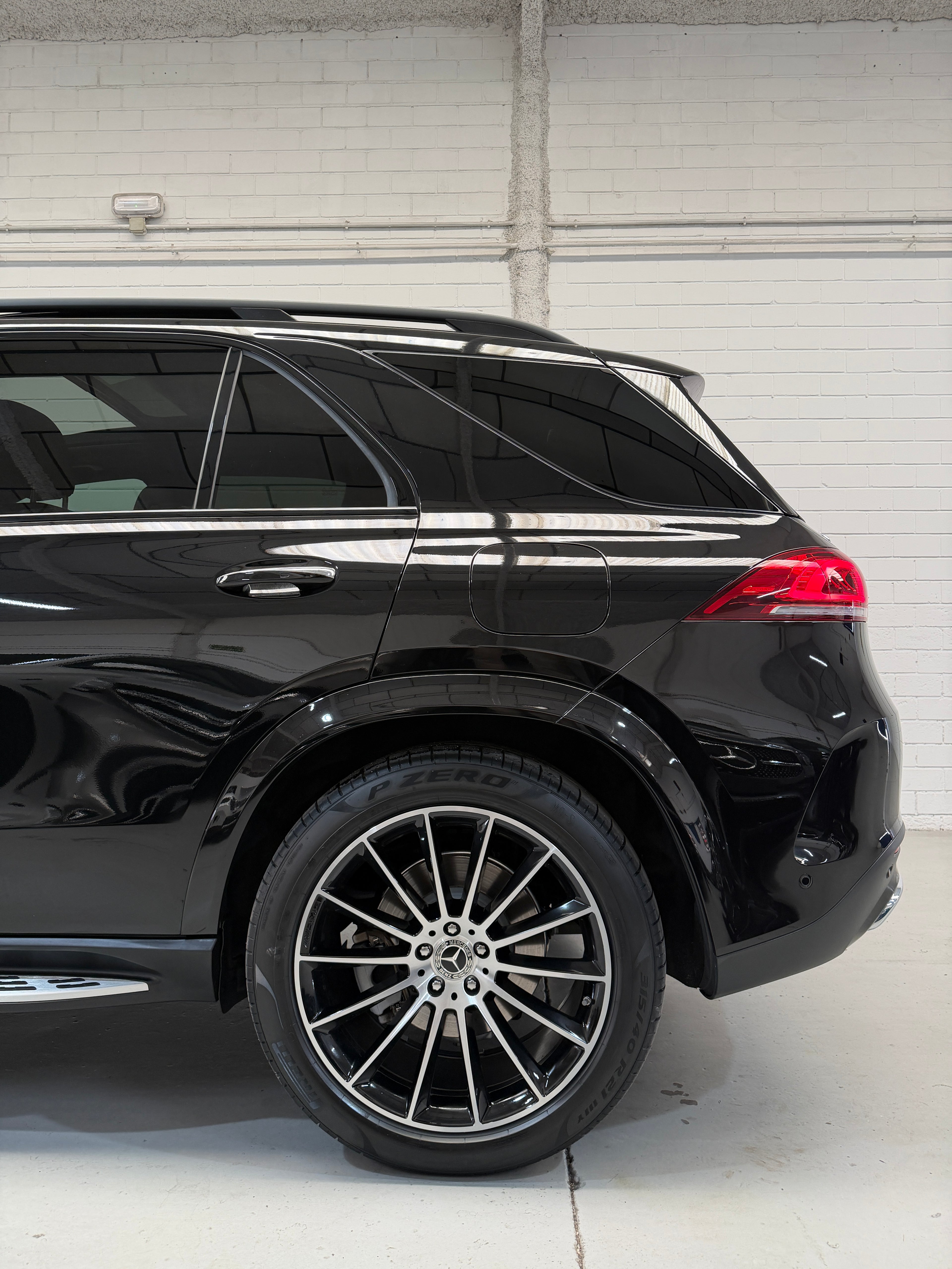 Mercedes-Benz GLE 350de AMG Line 4MATIC Negro