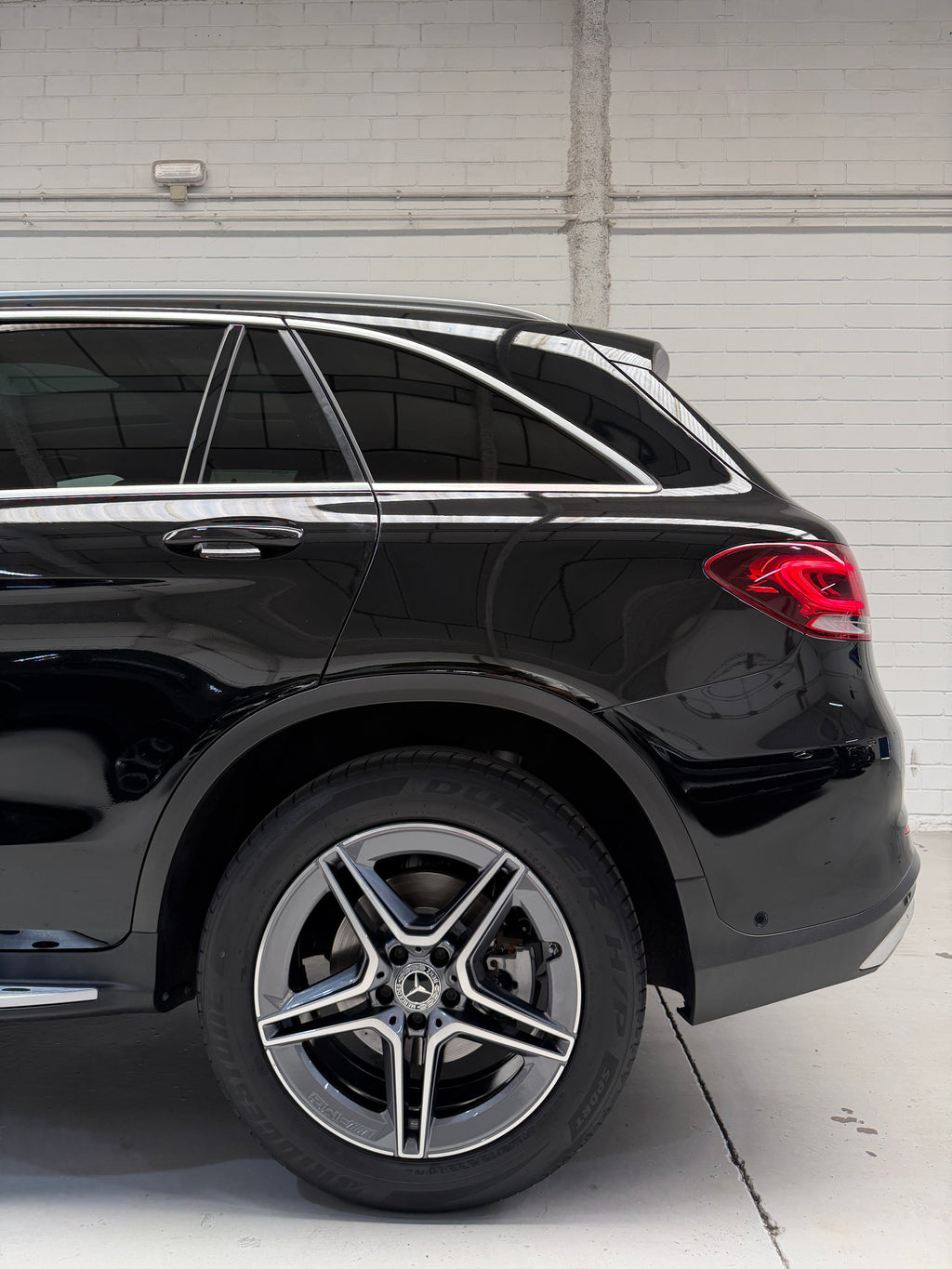 Mercedes-Benz GLC 220d AMG Line Negro