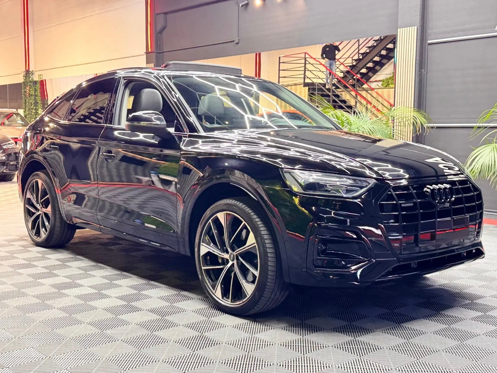 Audi Q5 Sportback Black Line