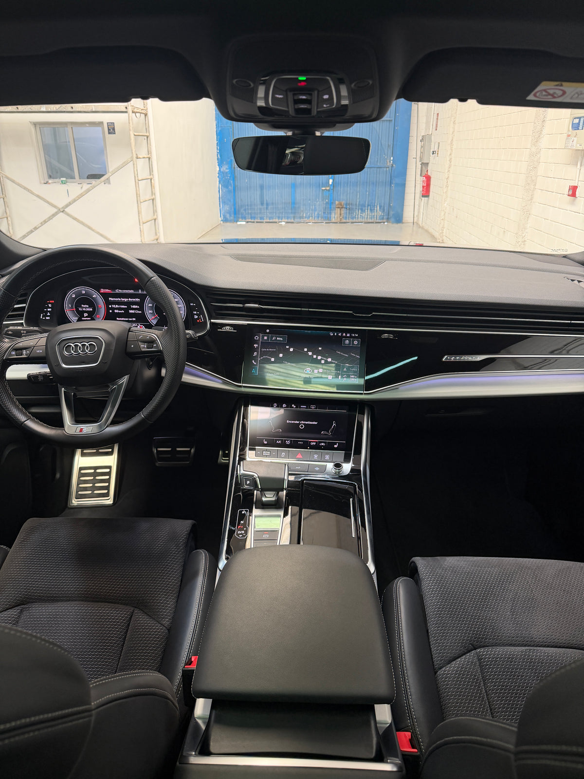 AUDI Q8 50 TDI S Line Black Line