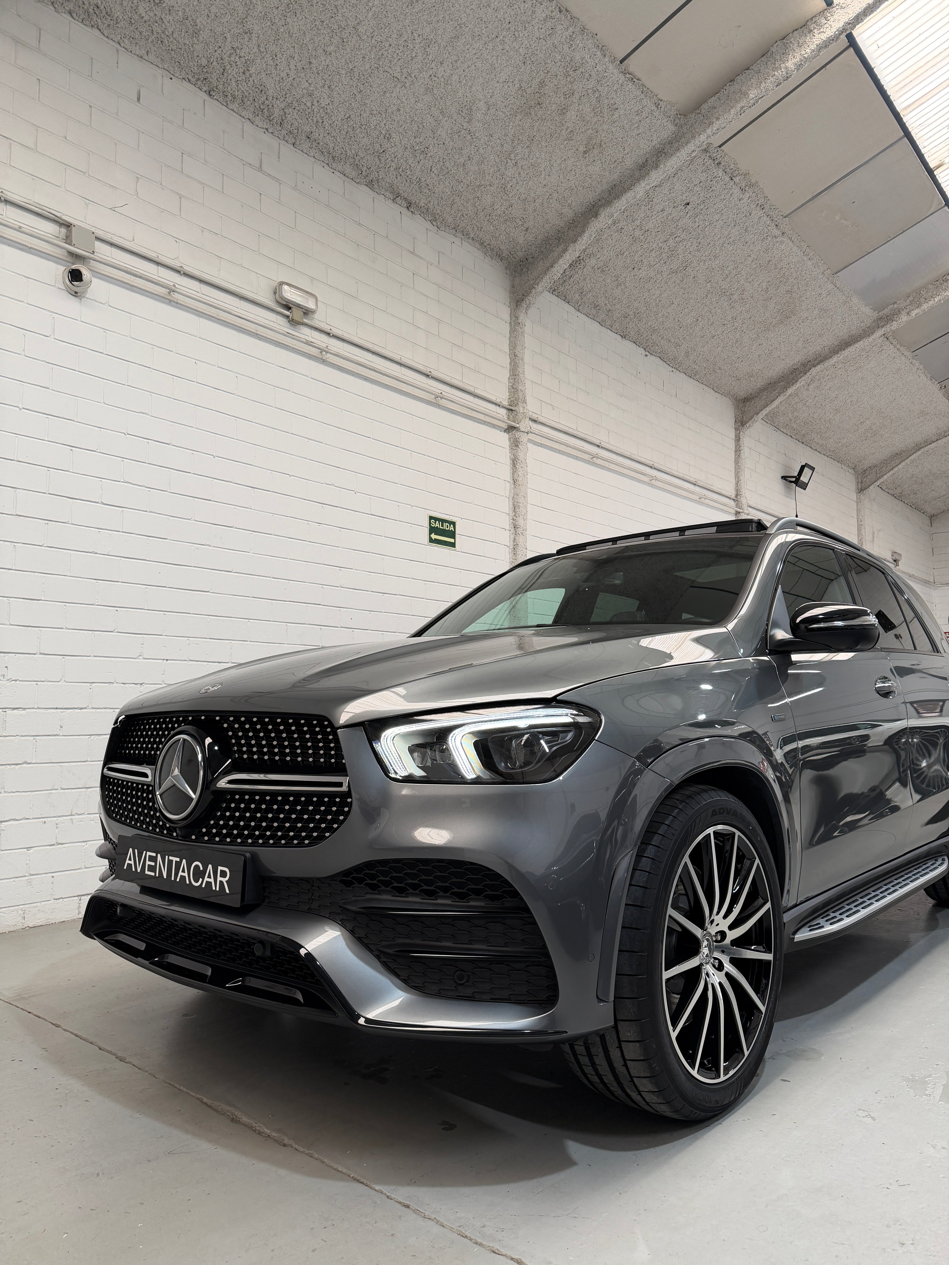 Mercedes-Benz GLE 350de AMG Line 4 MATIC Gris