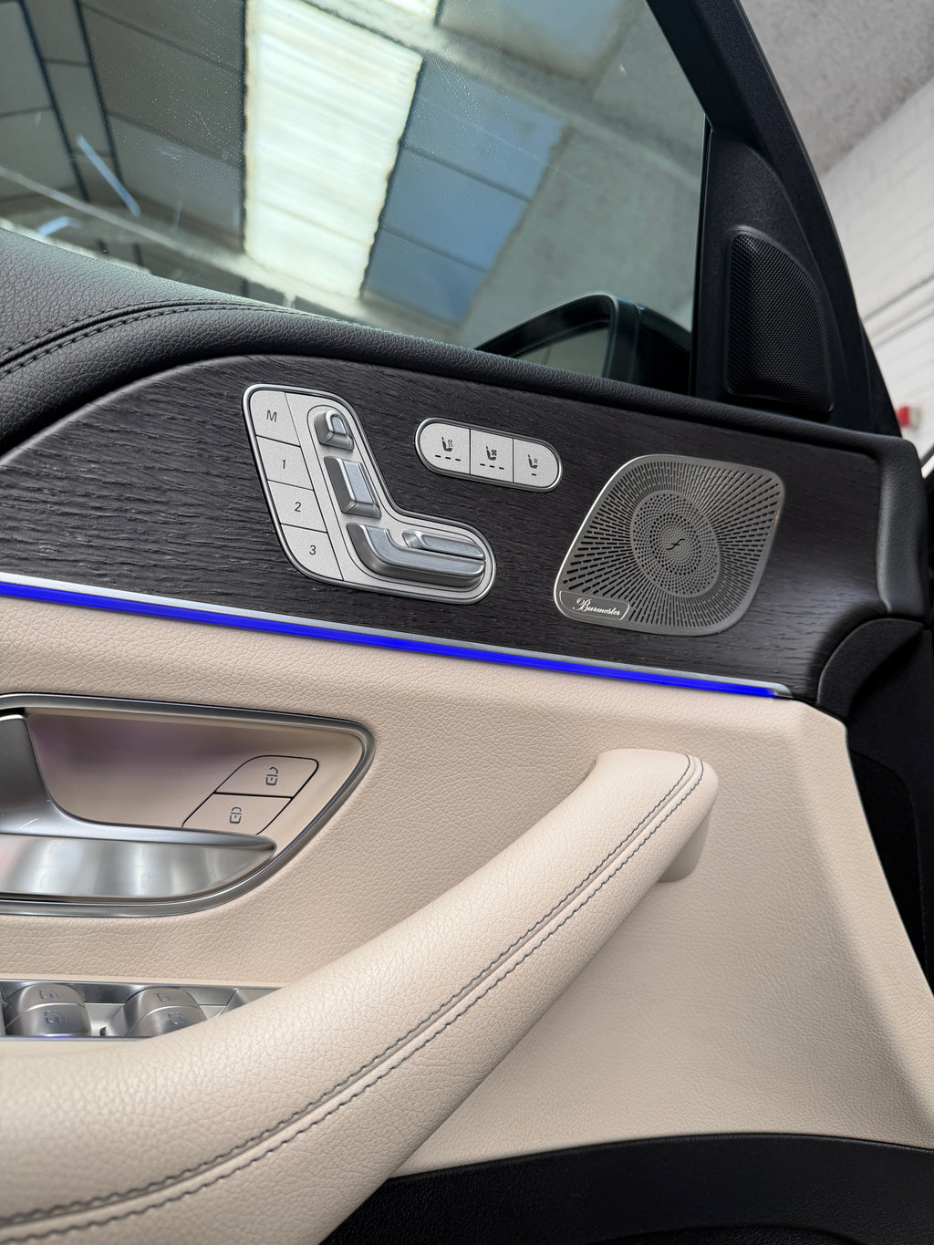 Mercedes-Benz GLE Coupé 350de AMG Look 63S Interior Beige