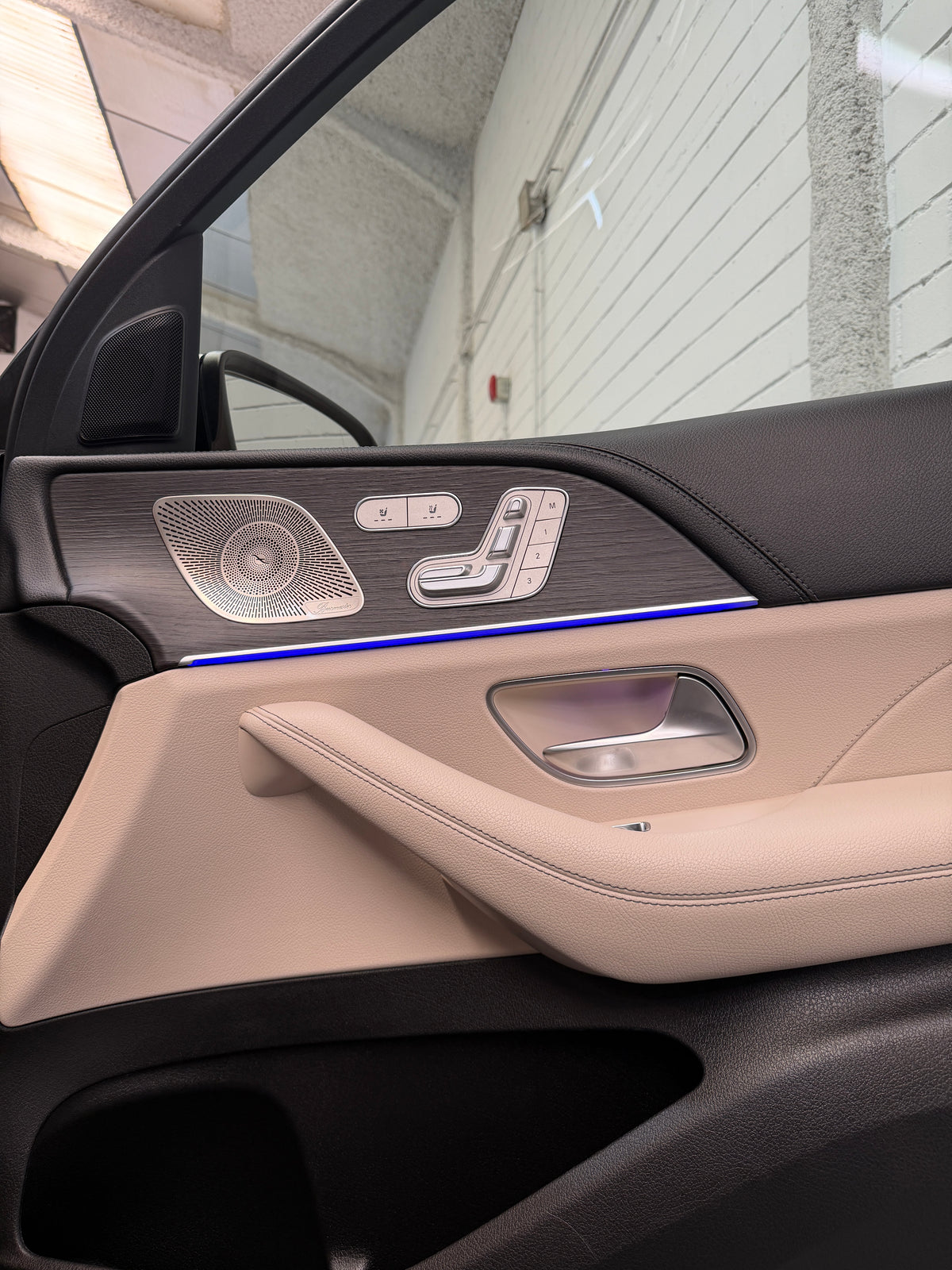 Mercedes-Benz GLE Coupé 350de AMG Look 63S Interior Beige