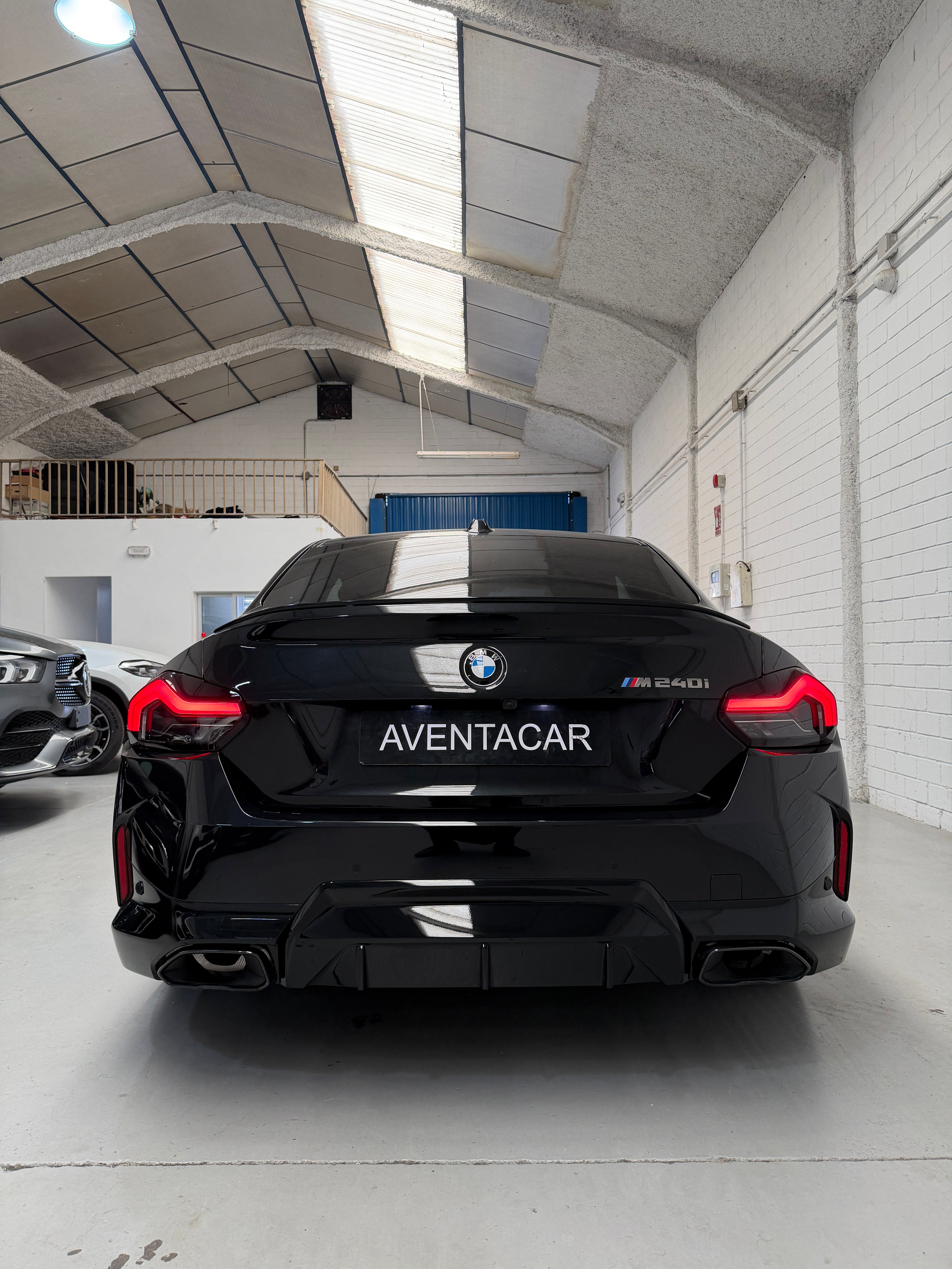 BMW M240i