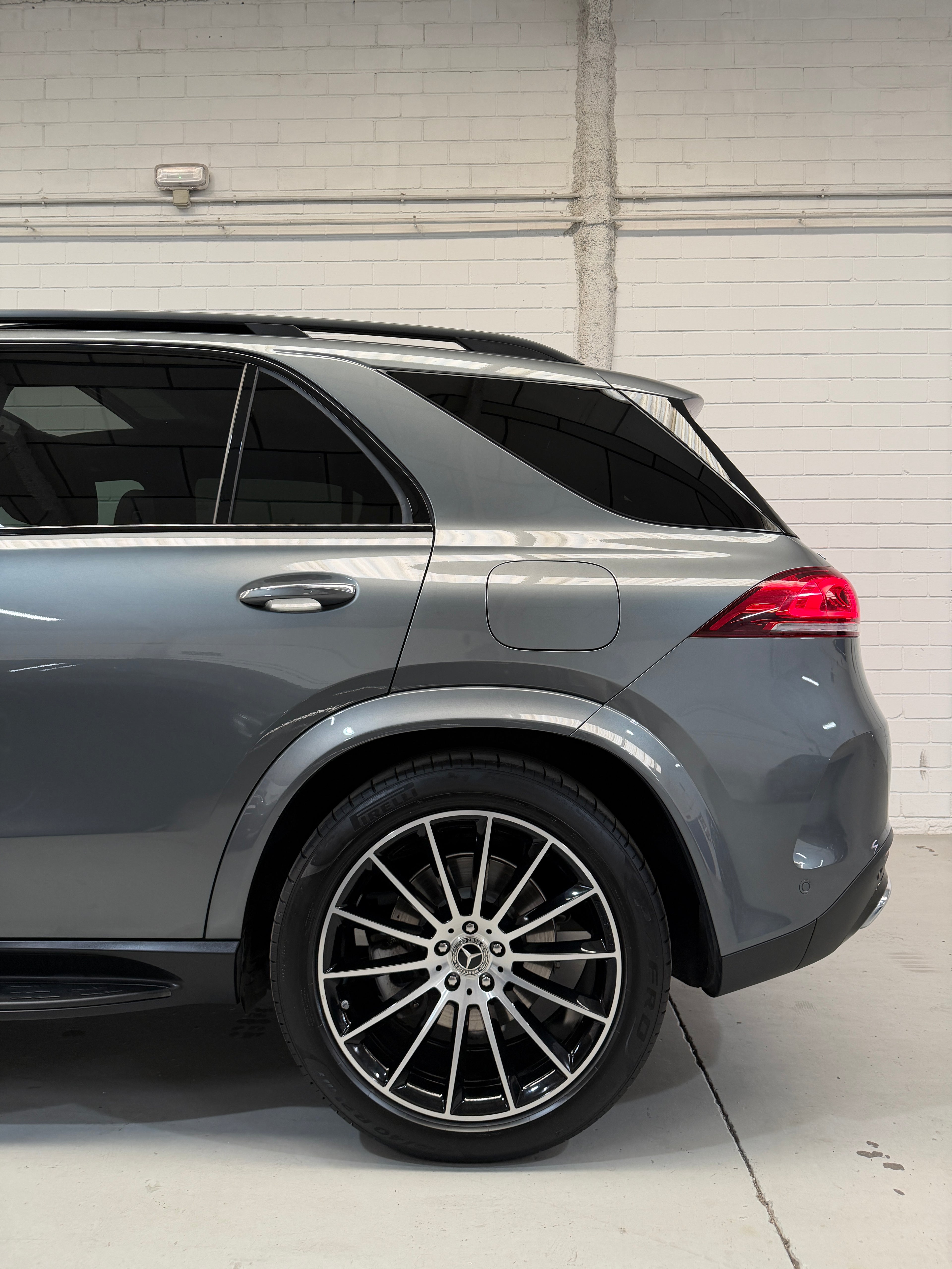 Mercedes-Benz GLE 350de AMG Line Gris Celenite