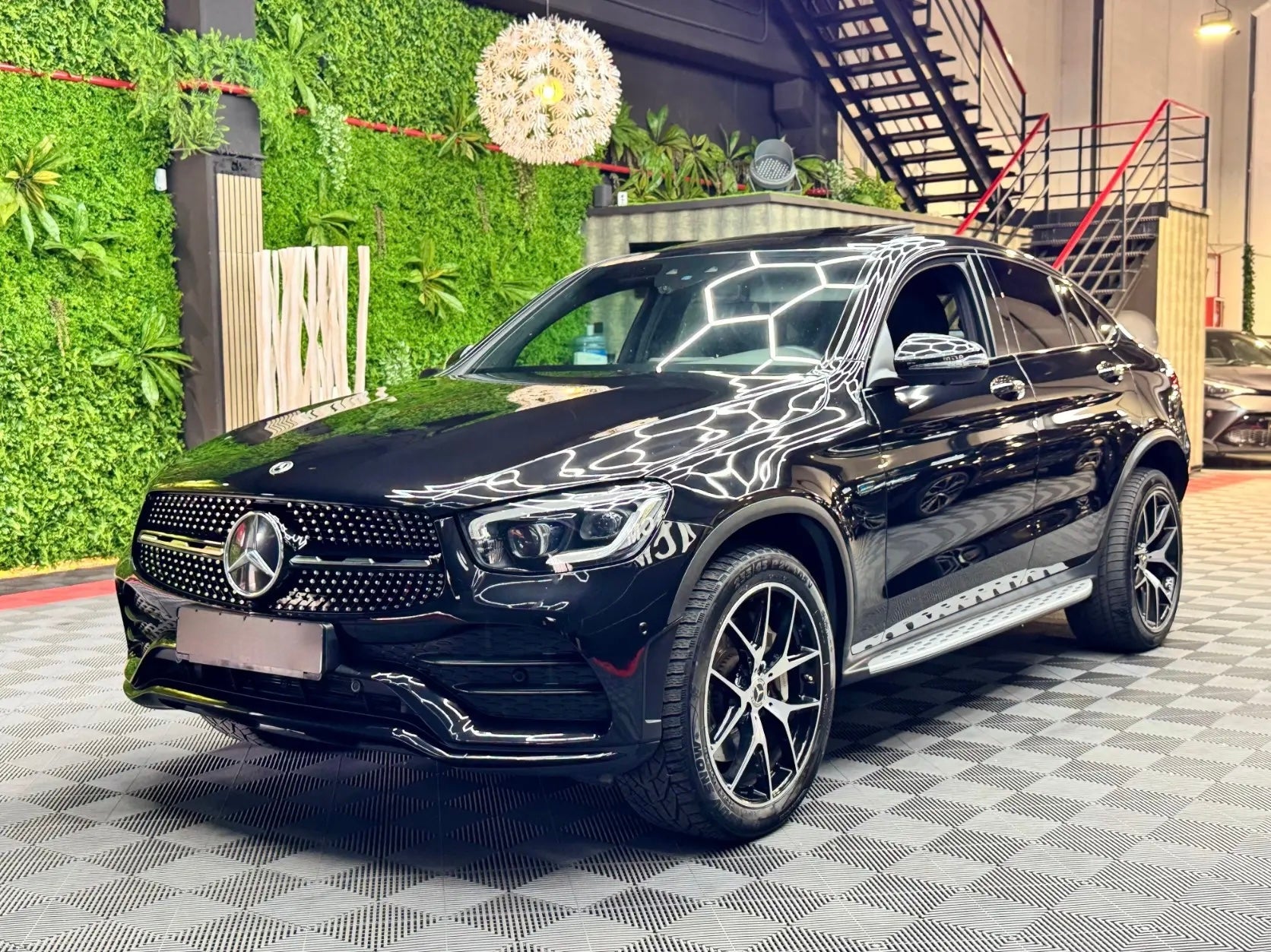 Mercedes-Benz GLC Coupé 300de AMG
