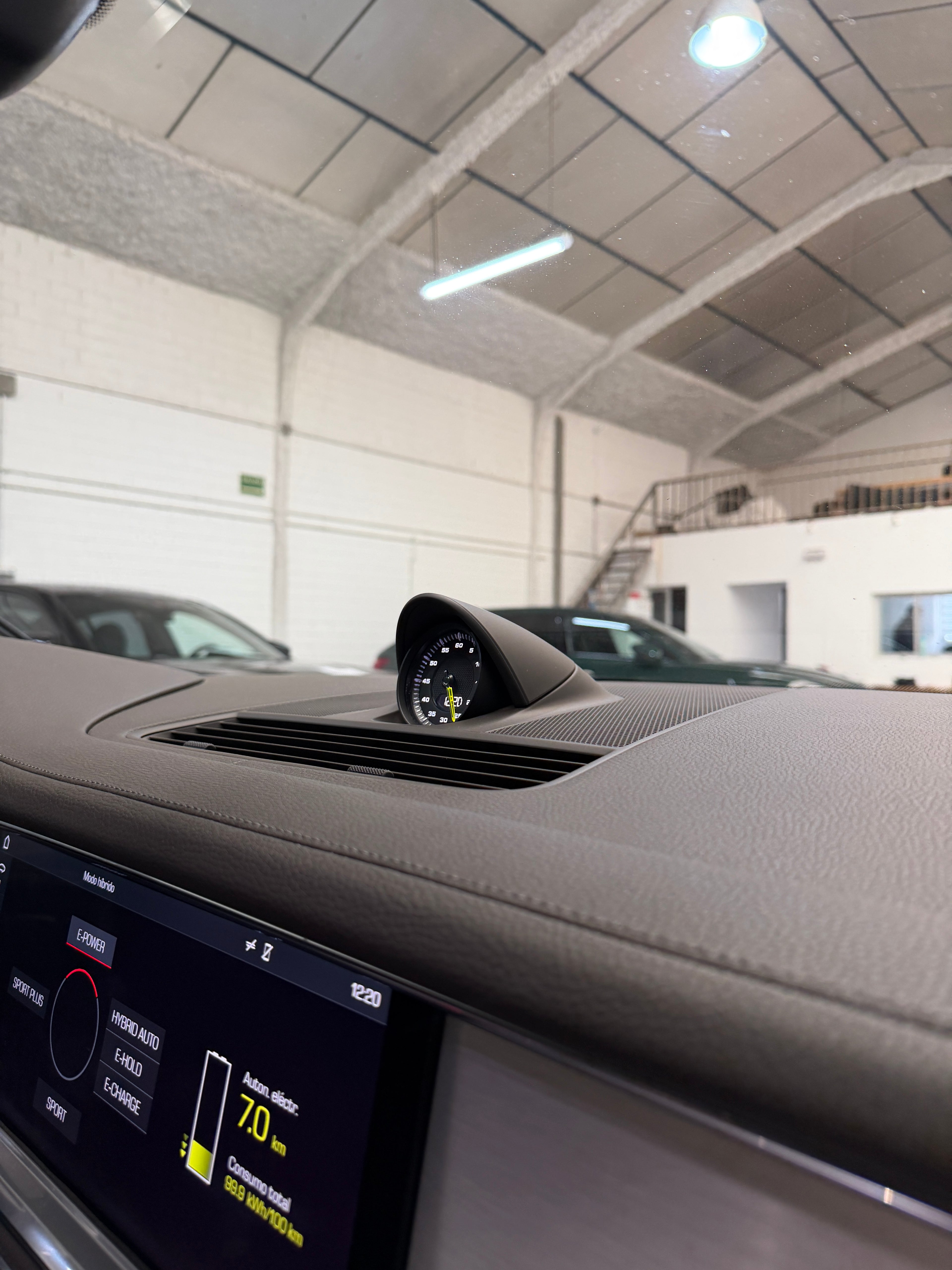 Porsche Panamera 4 Ehybrid