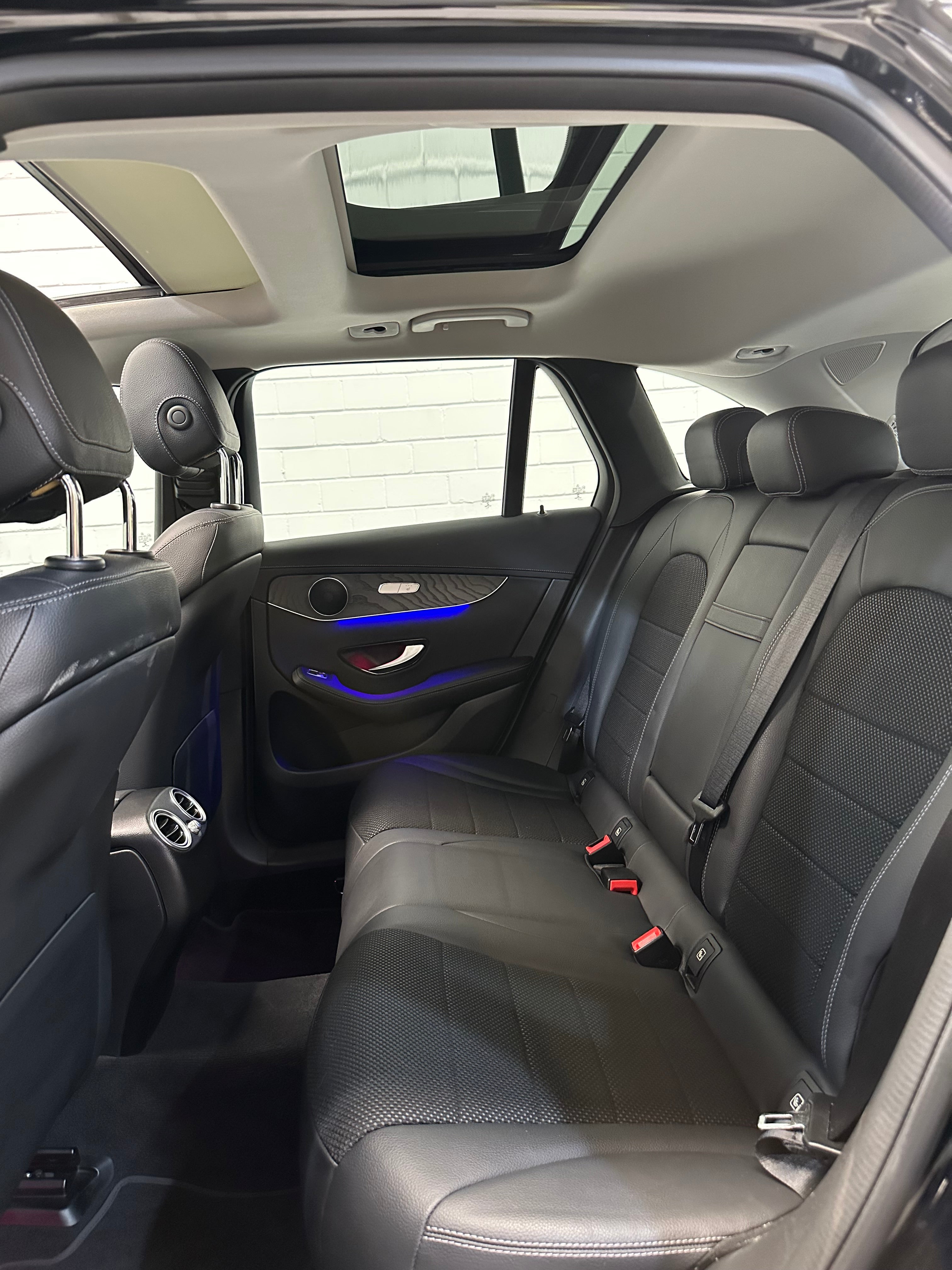 Mercedes-Benz GLC 300de AMG