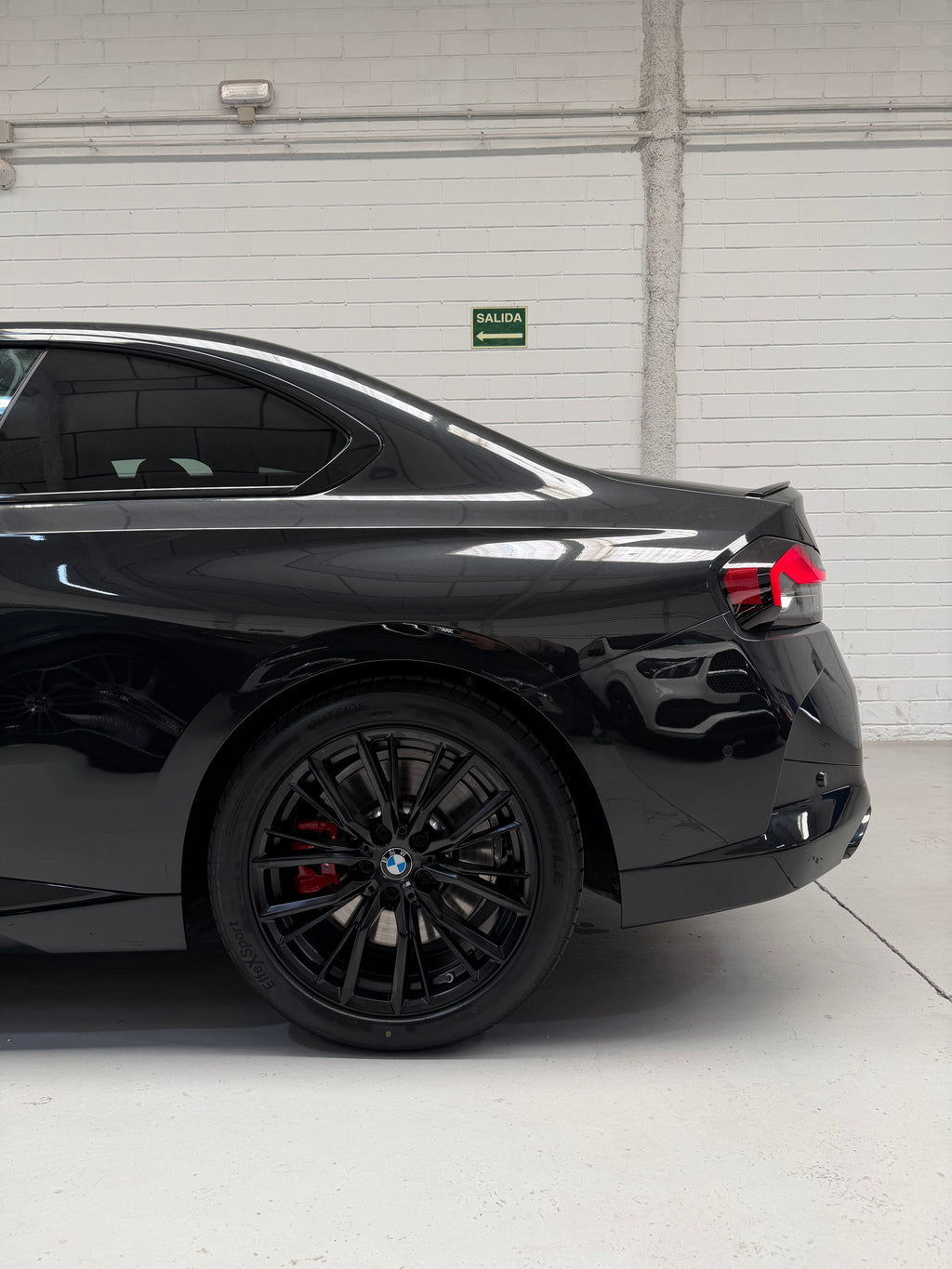 BMW M240i