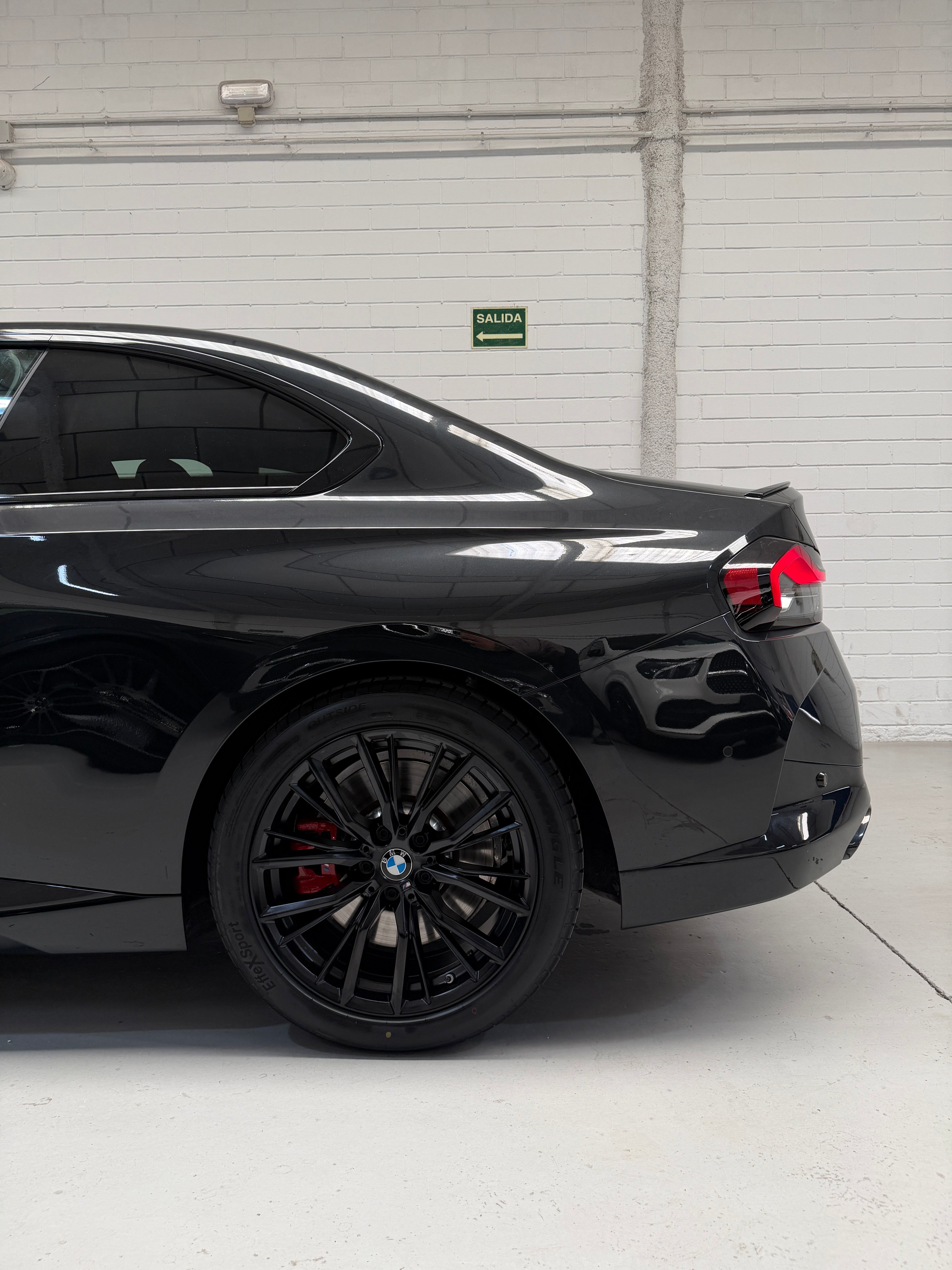 BMW M240i