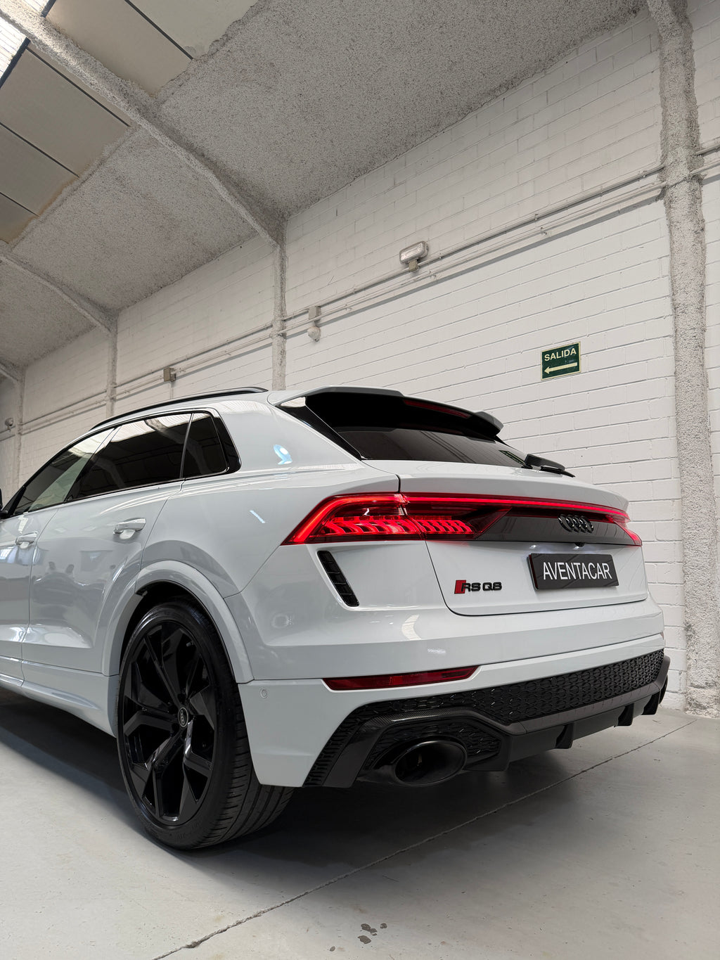 Audi RSQ8 Full Carbono