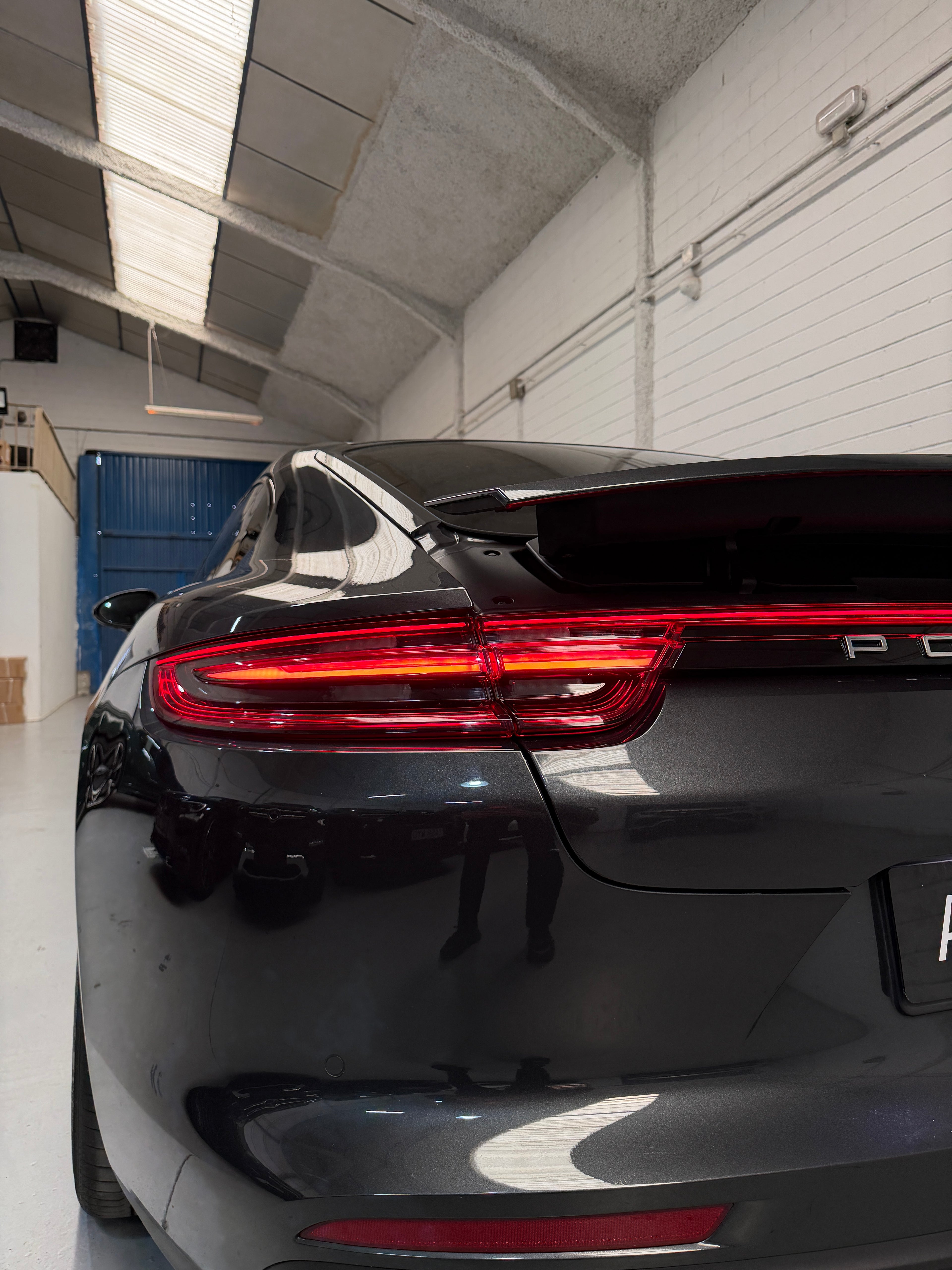 Porsche Panamera 4 Ehybrid