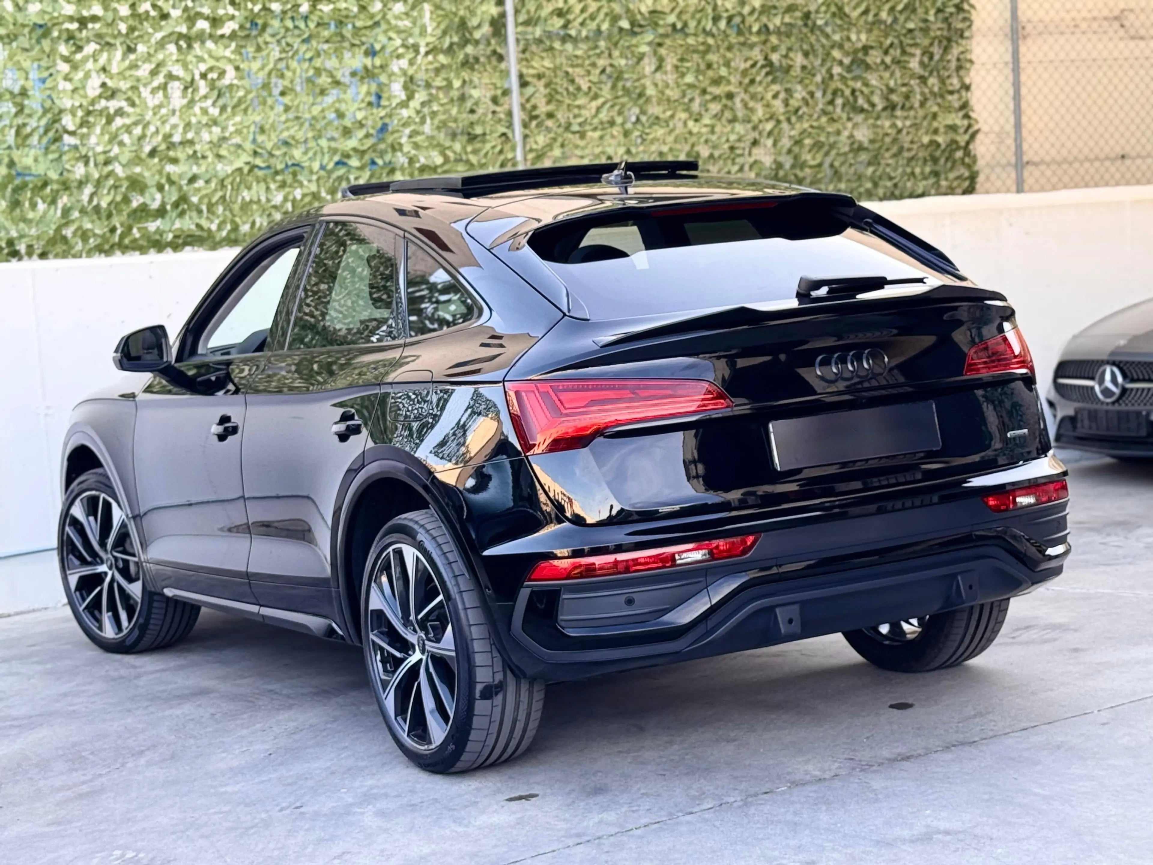 Audi Q5 Sportback Black Line