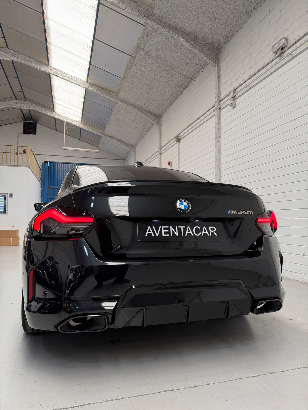 BMW M240i