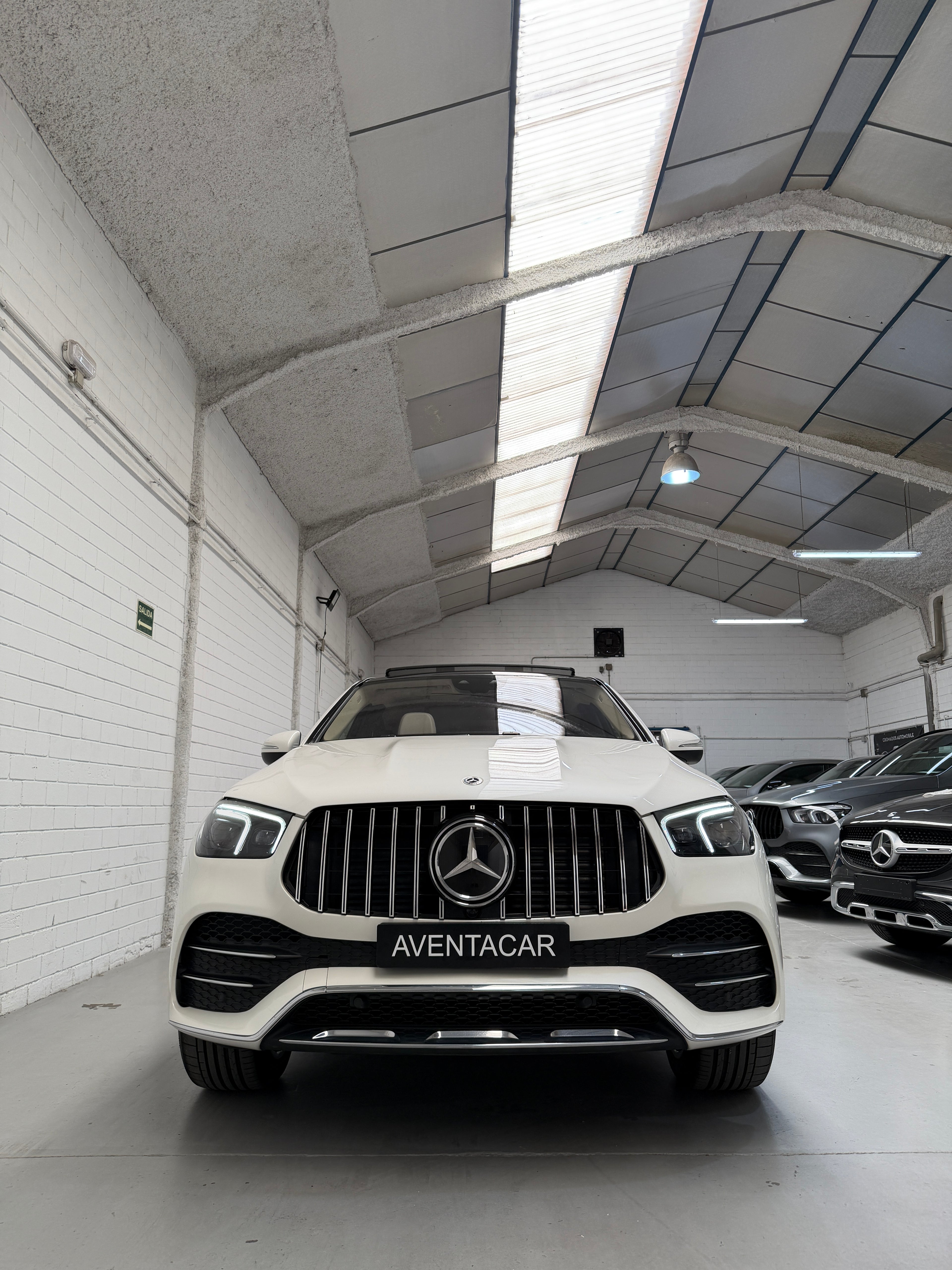 Mercedes-Benz GLE Coupé 350de AMG Line Blanco Perla